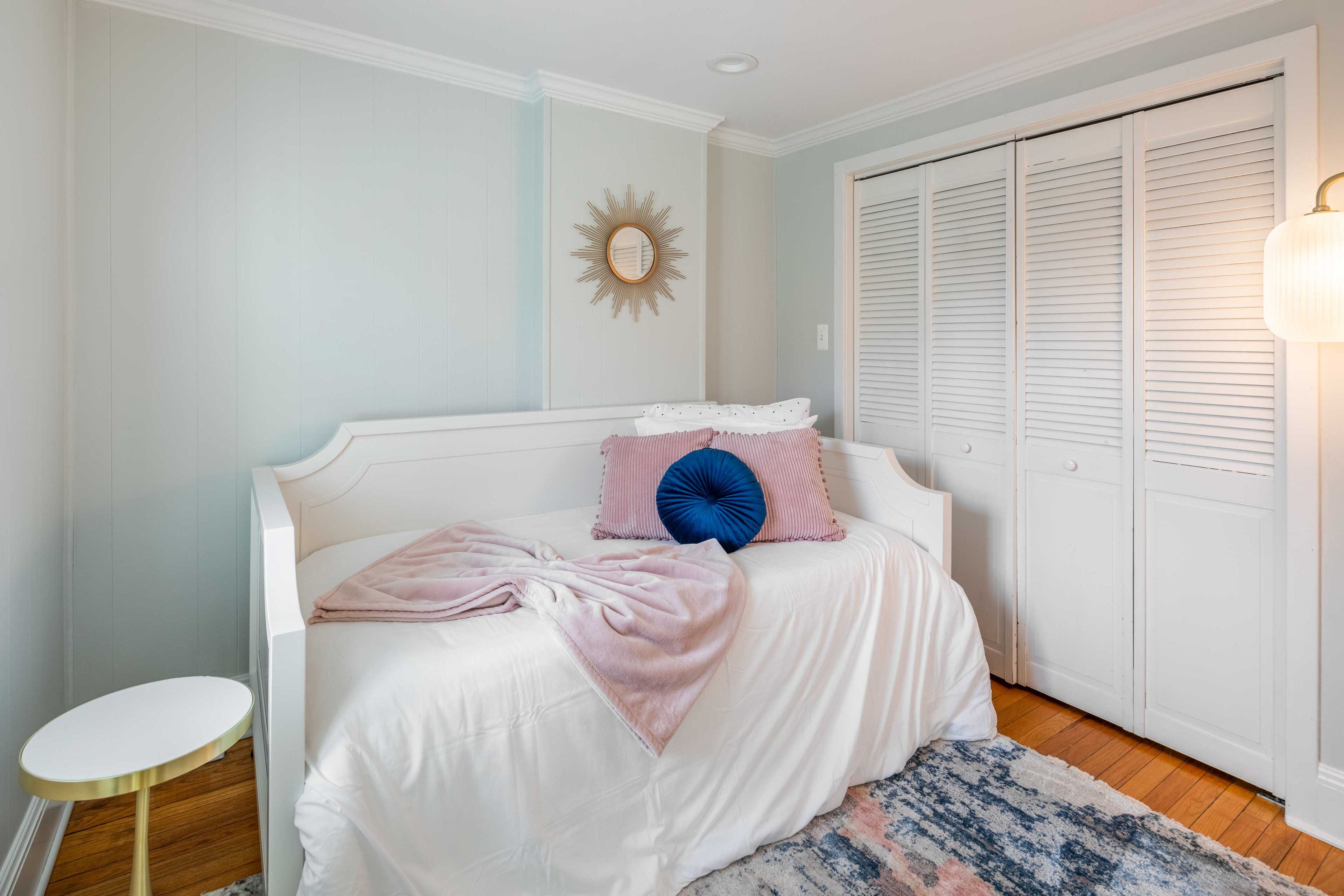 Bedroom 3 | Twin Daybed w/ Twin Trundle | Pack 'n Play | 2nd Floor
