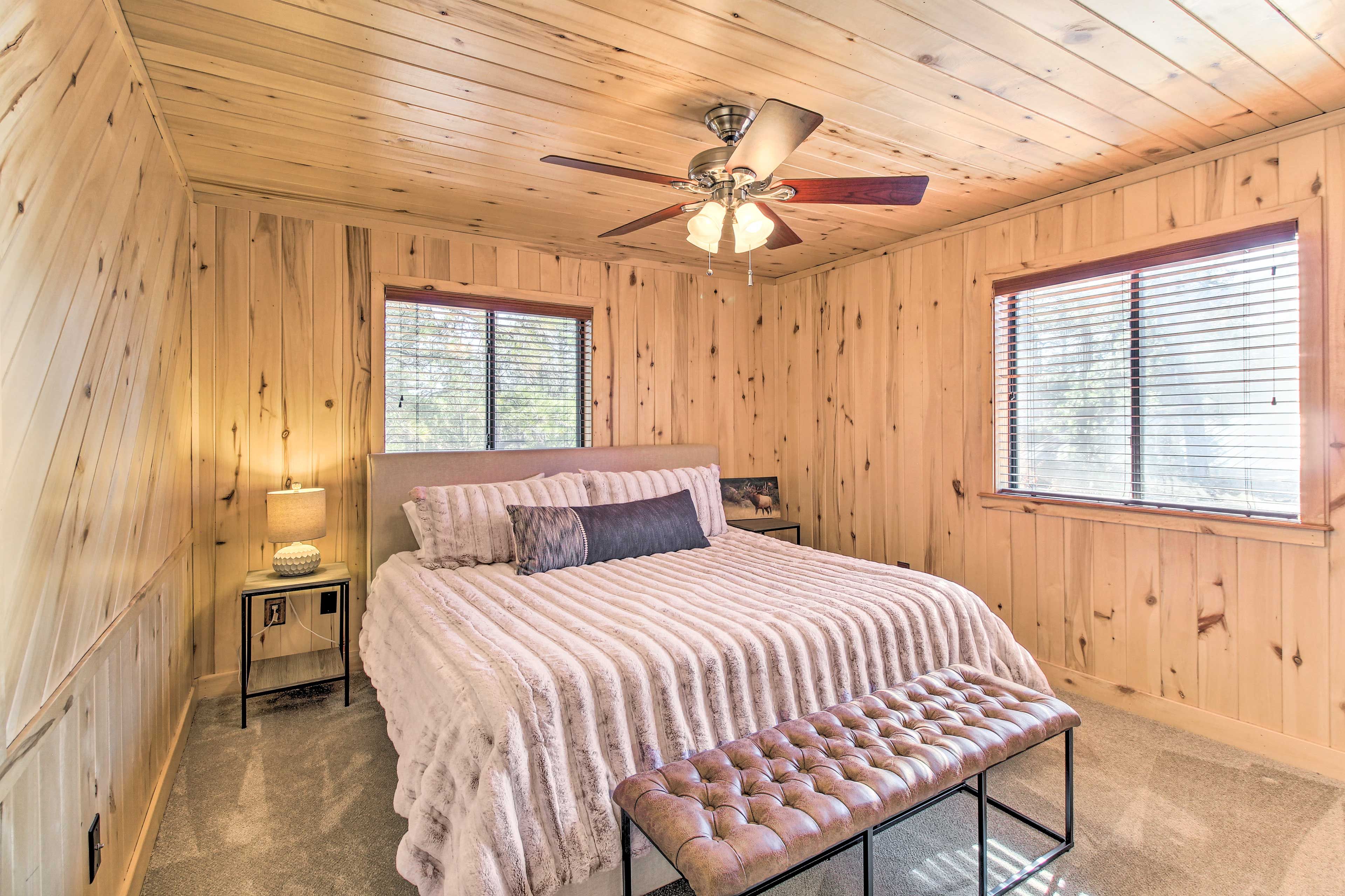 Bedroom 3 | 2nd Floor | Queen Bed