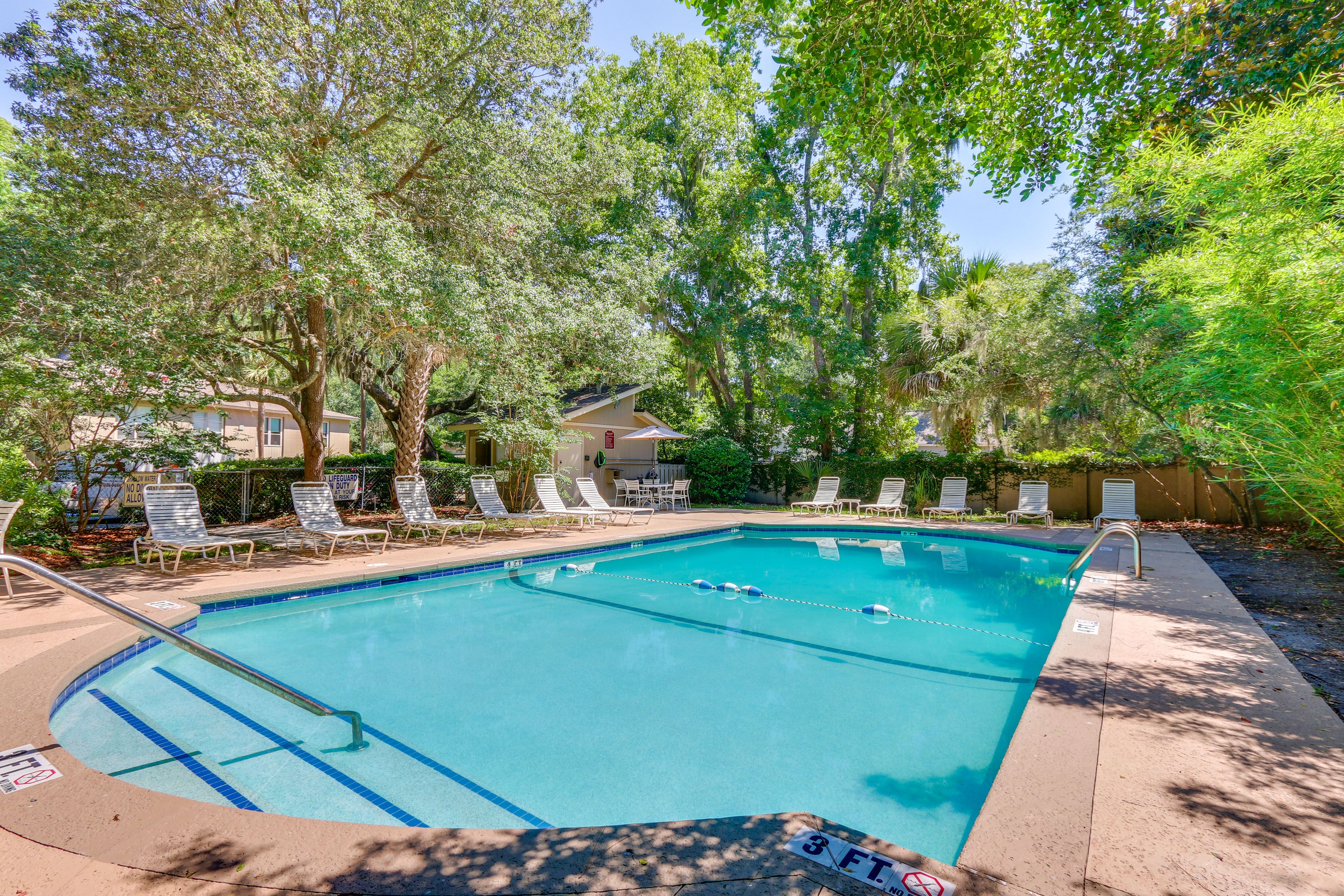 Cordillo Cabanas | Community Amenities | Outdoor Pool | Beach Path |Coin Laundry