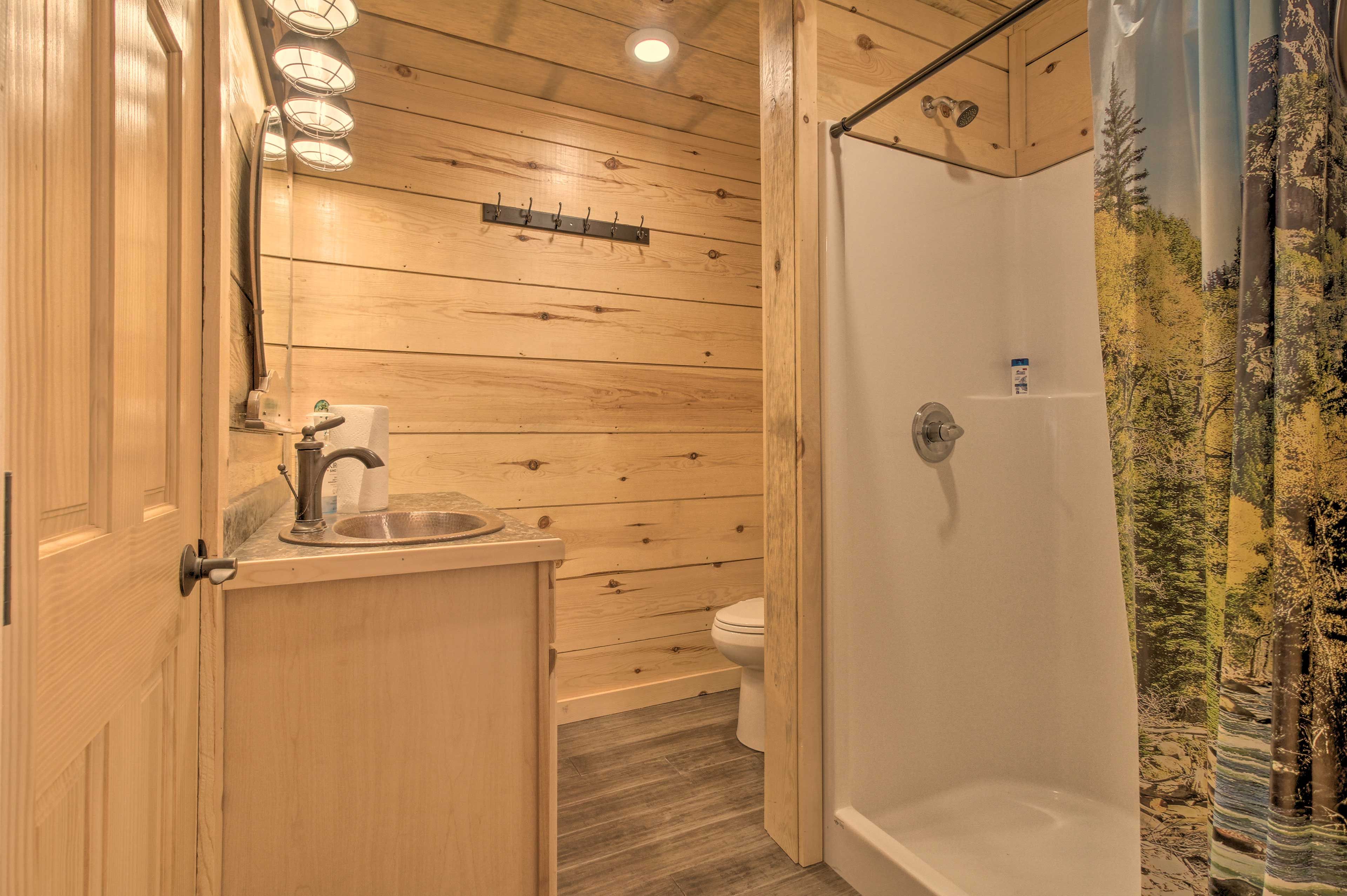 Full Bathroom