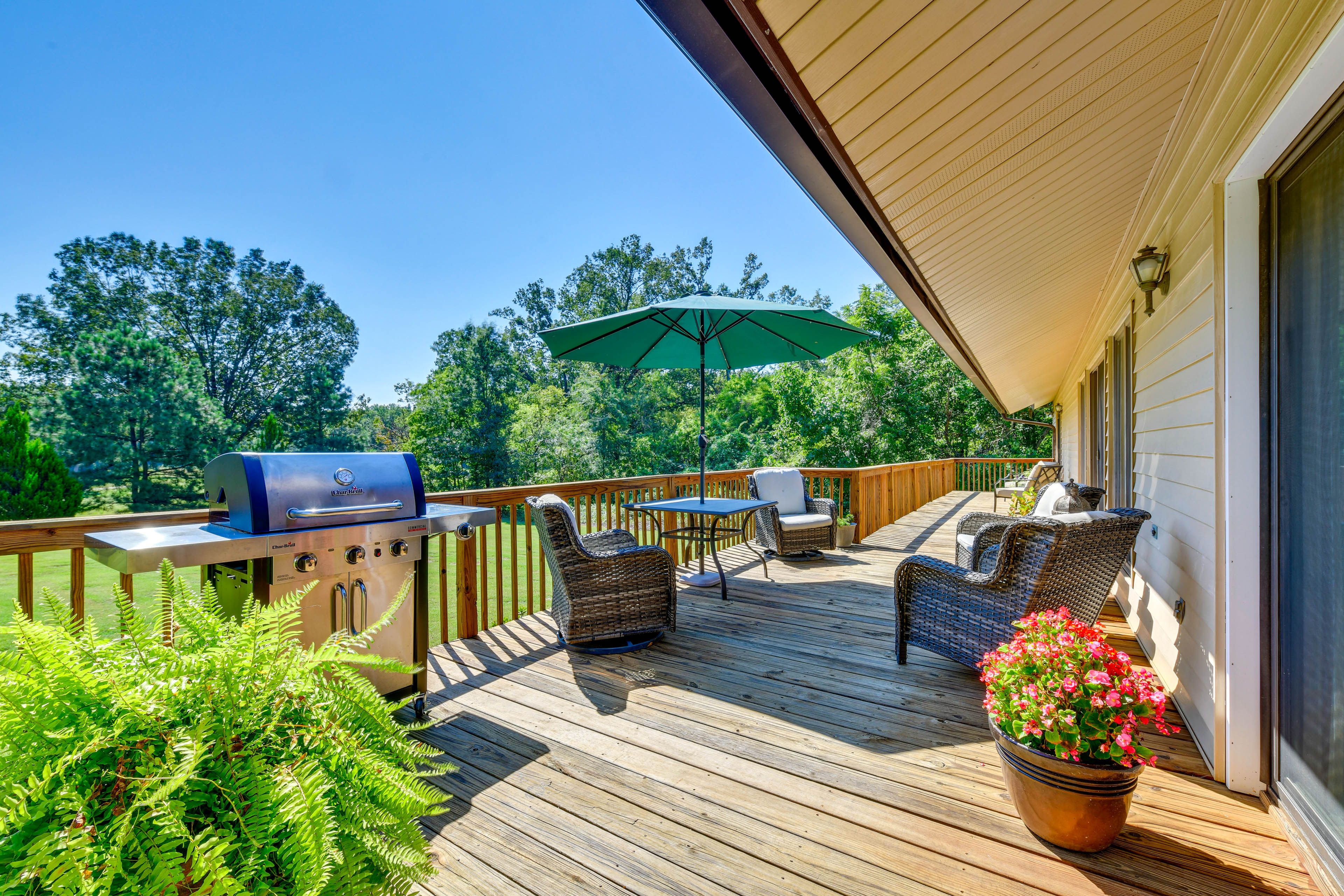 Deck | Gas Grill