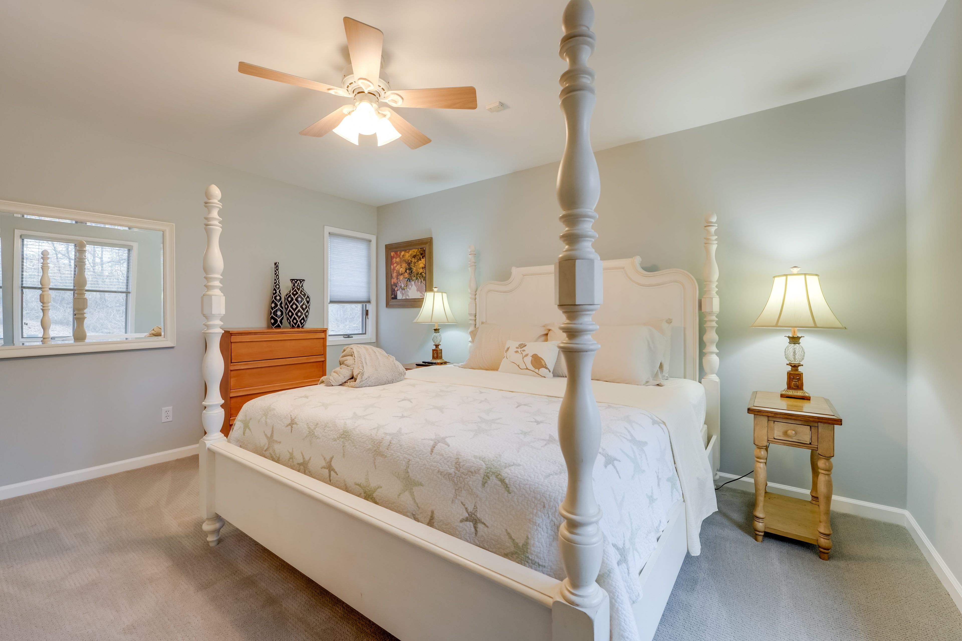 Bedroom 2 | King Bed | Smart TV