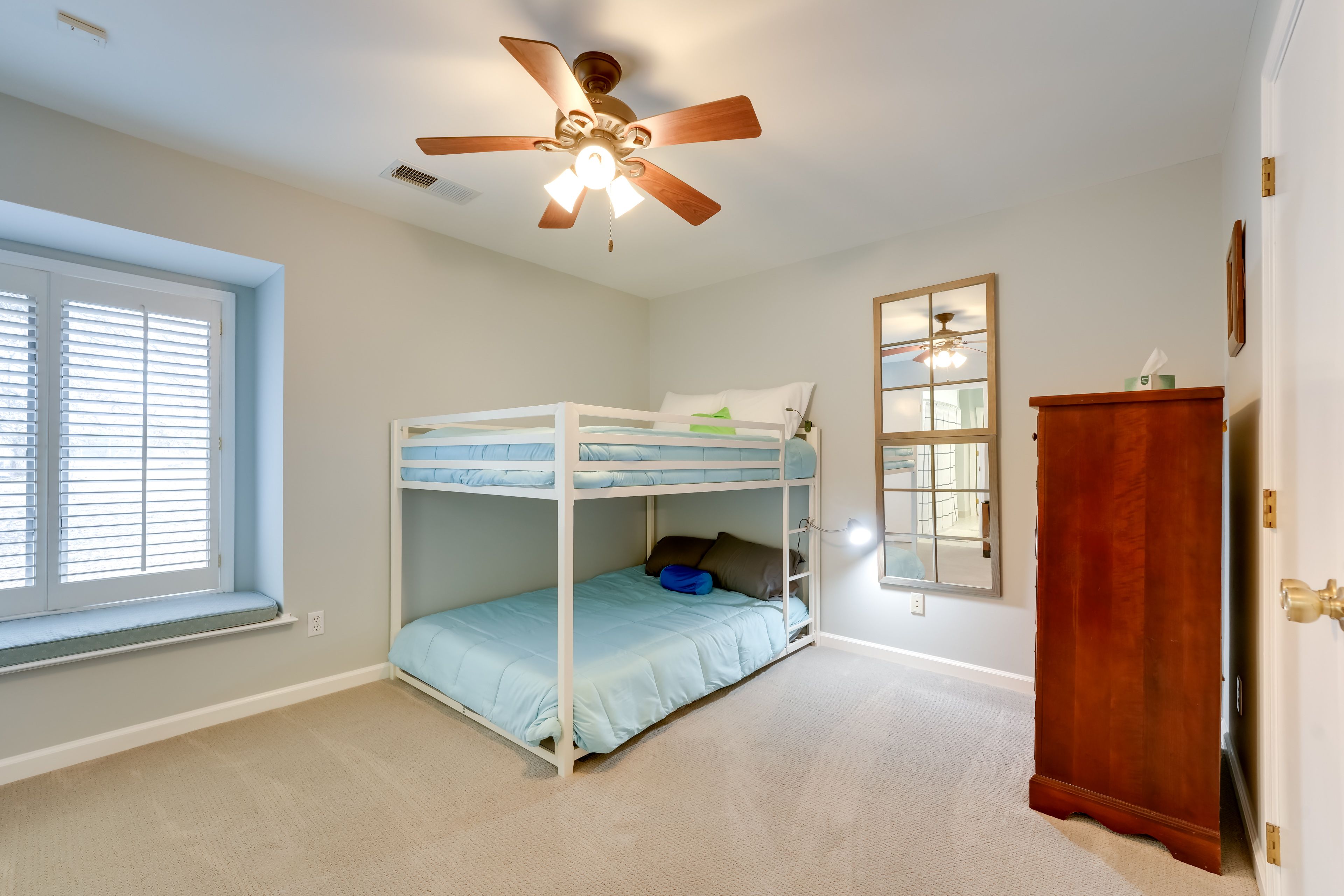 Bedroom 3 | Full Bunk Bed | Smart TV