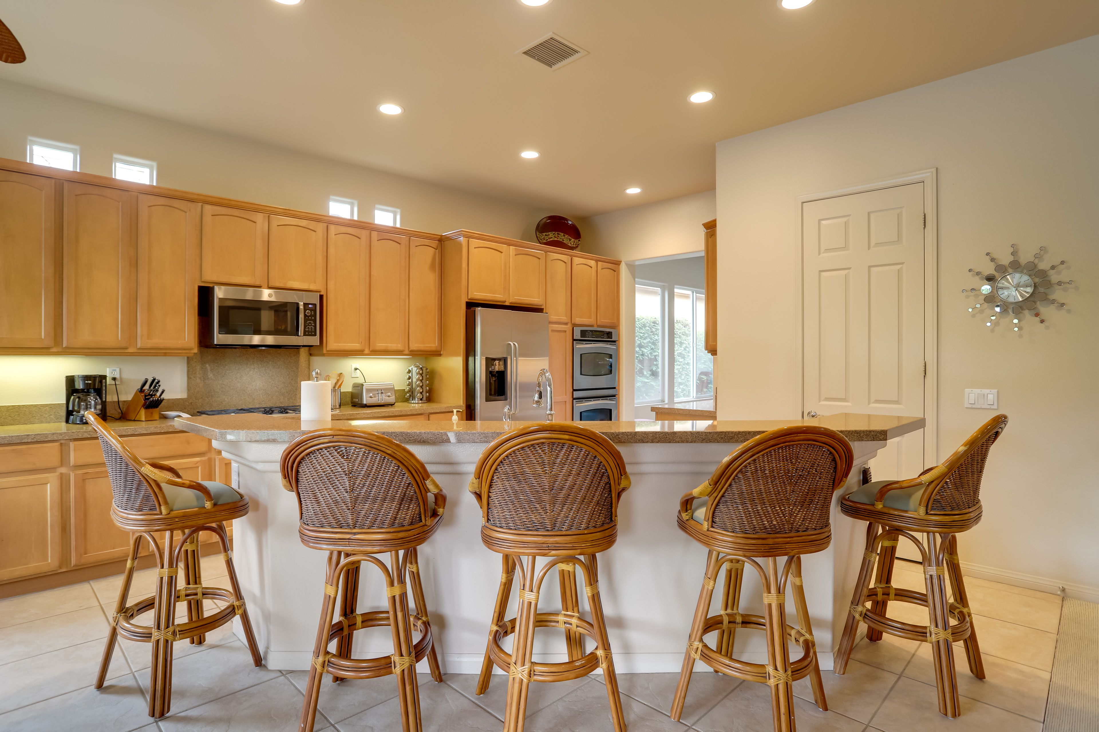 Breakfast Bar