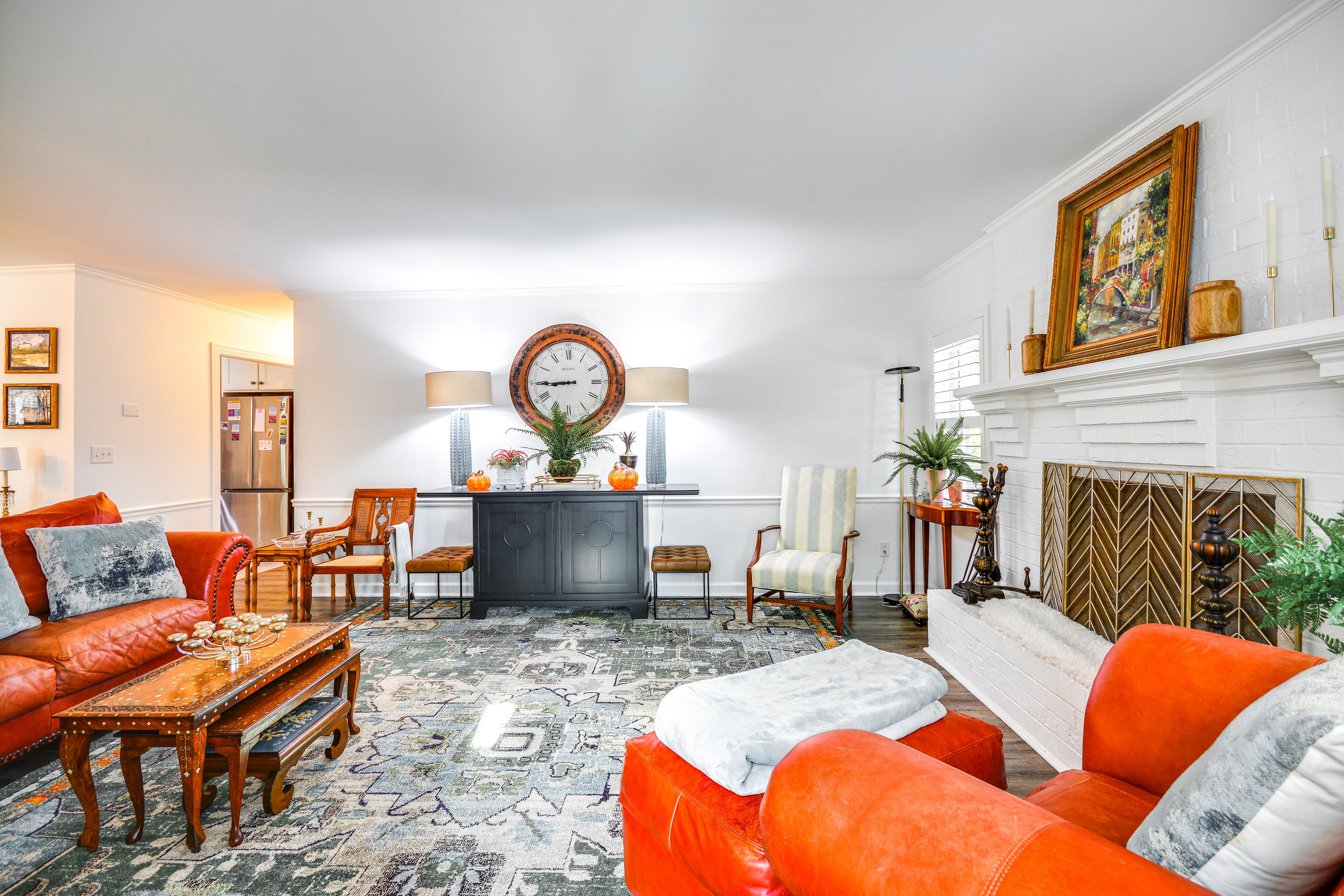 Sitting Area | Lower Level