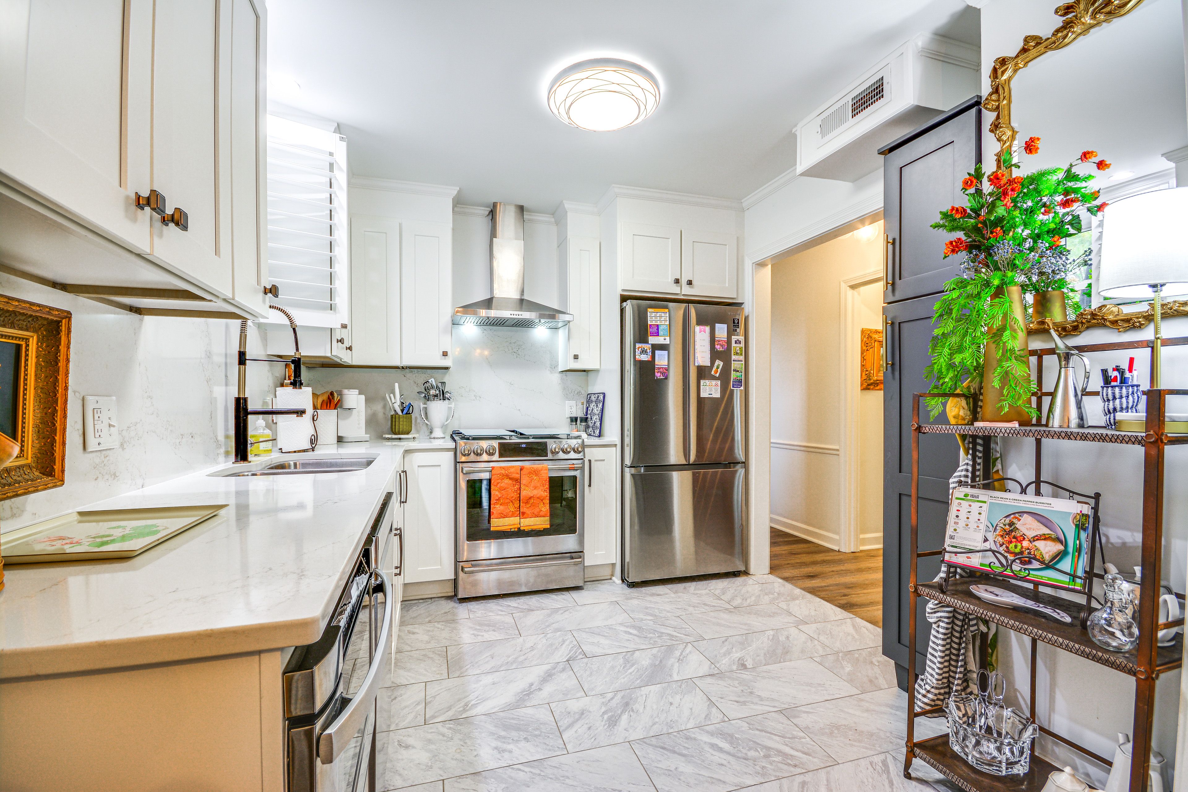 Kitchen | Fully Equipped | Lower Level