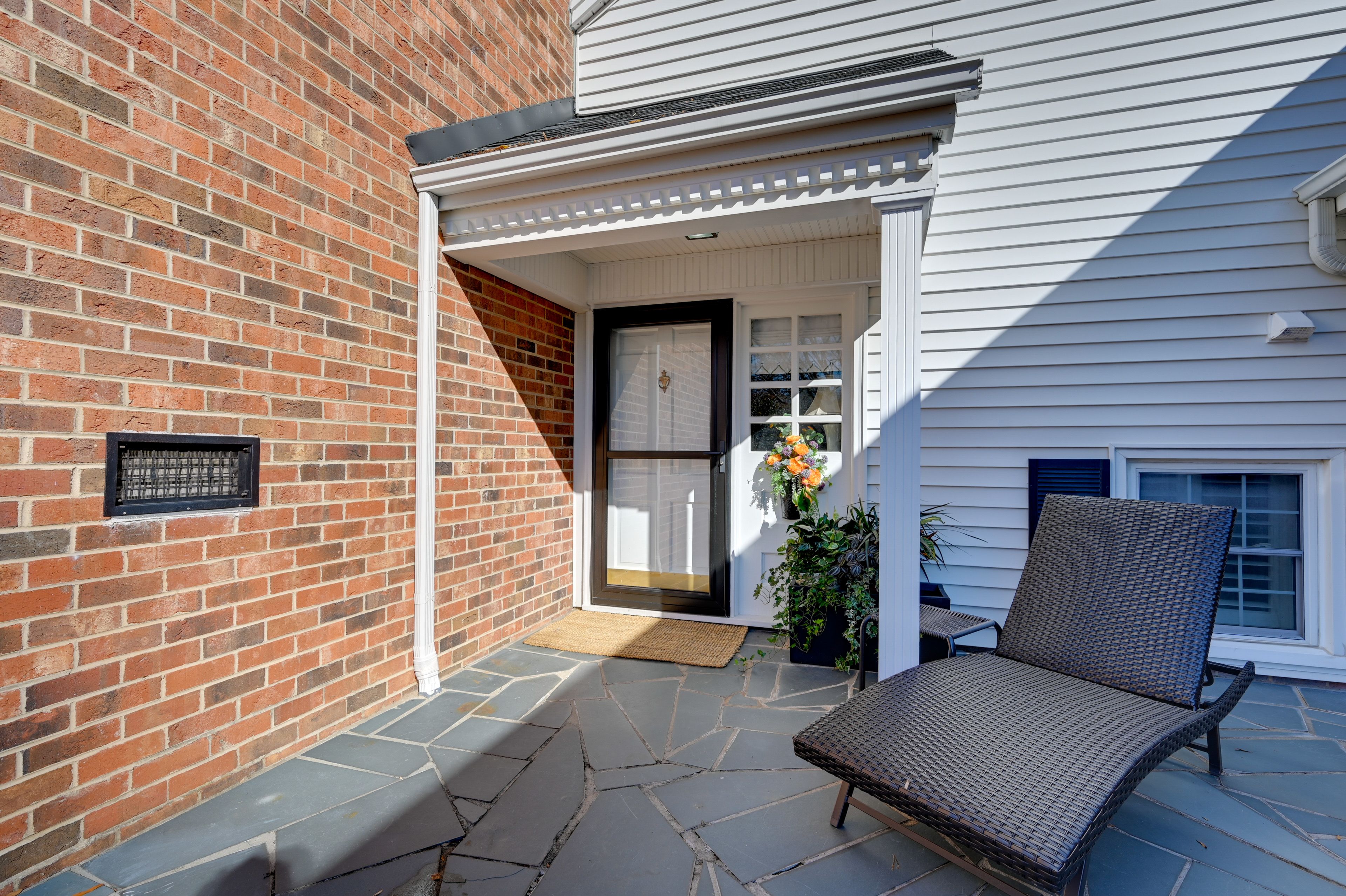 Unit Entrance | Keyless Entry