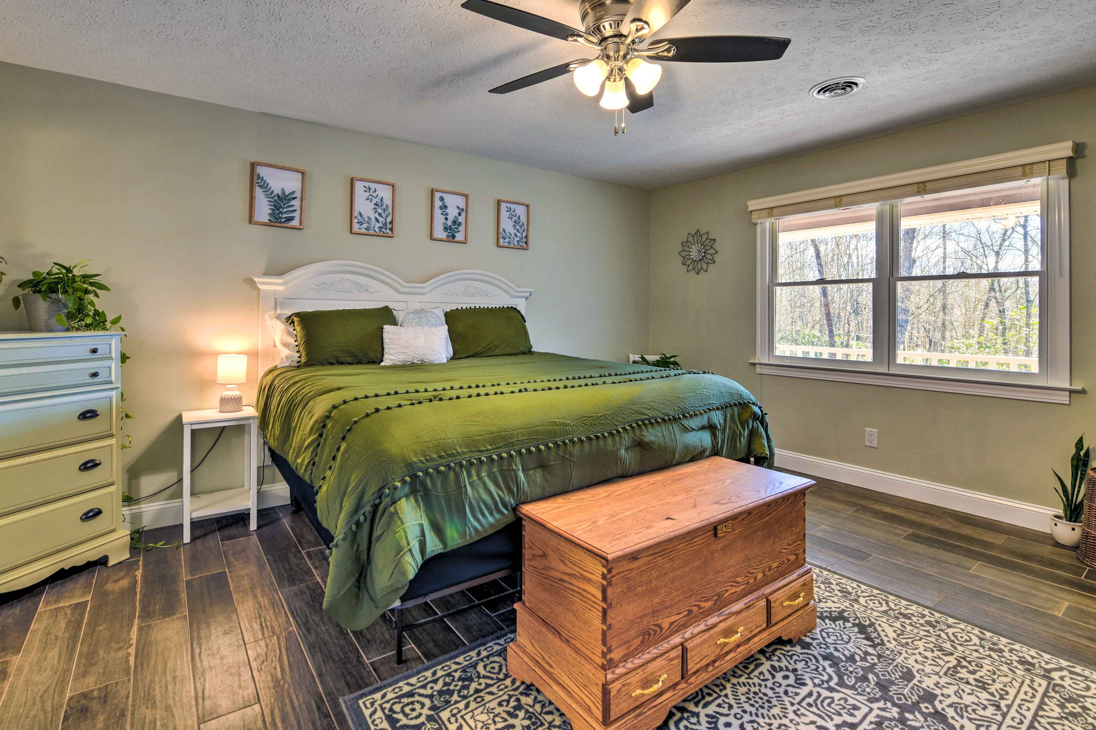 Bedroom 1 | King Bed | Linens Provided | Flat-Screen TV w/ Roku