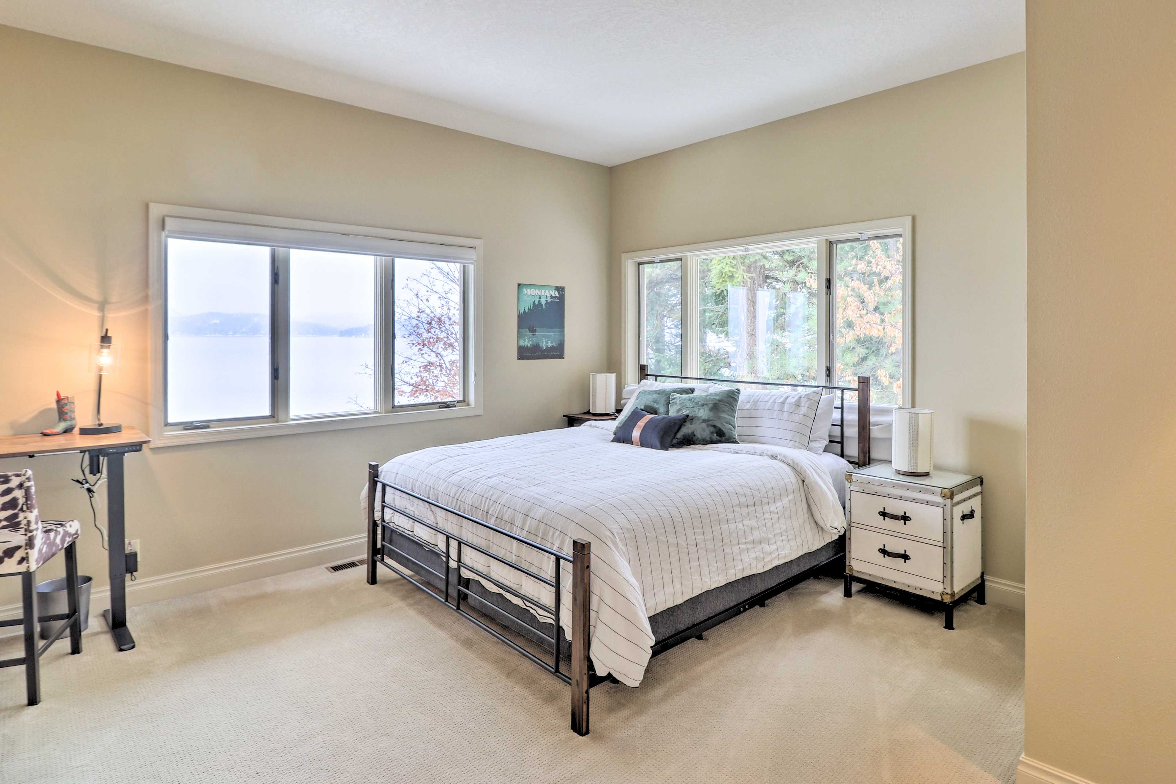 Bedroom 2 | King Bed