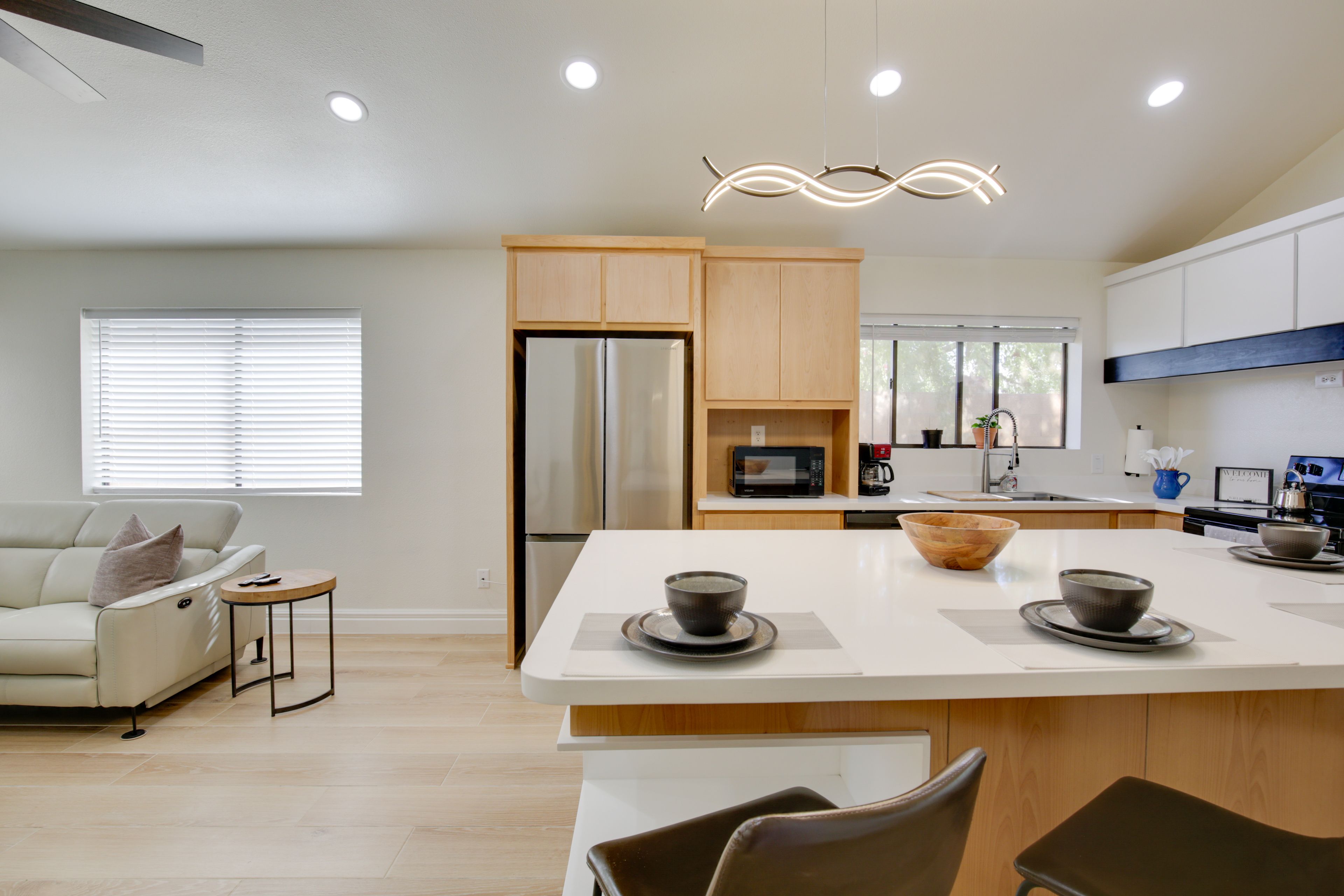 Kitchen | Cooking Basics & Spices | Blender | Toaster | Dishware & Flatware