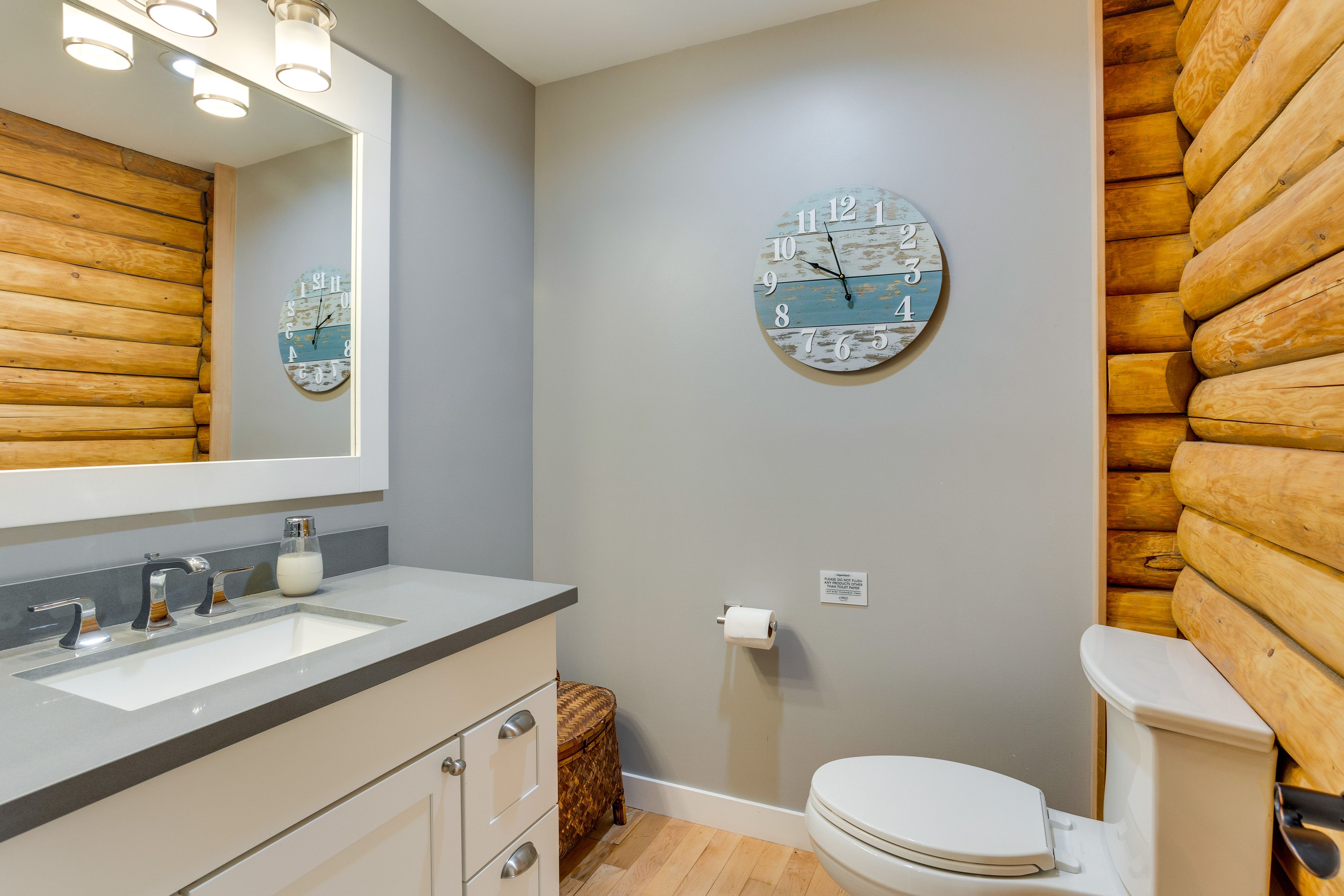Full Bathroom