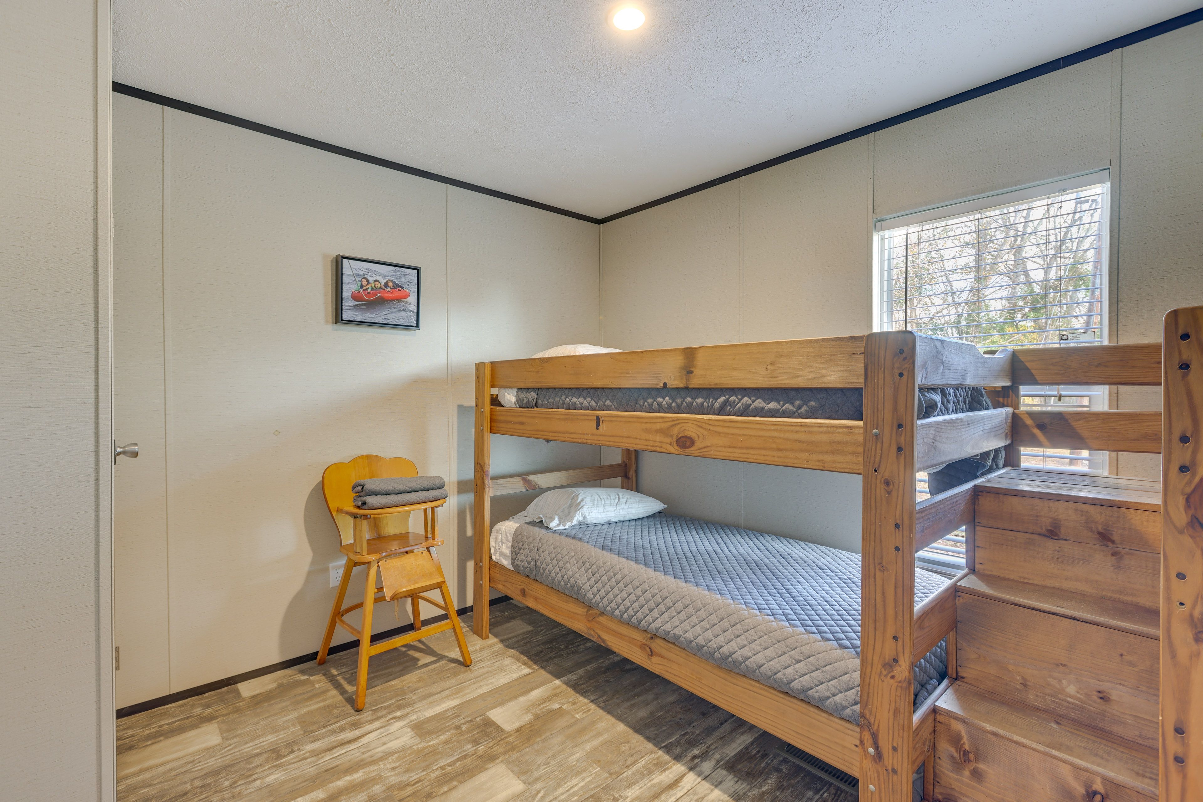 Bedroom 3 | Twin Bunk Bed | High Chair