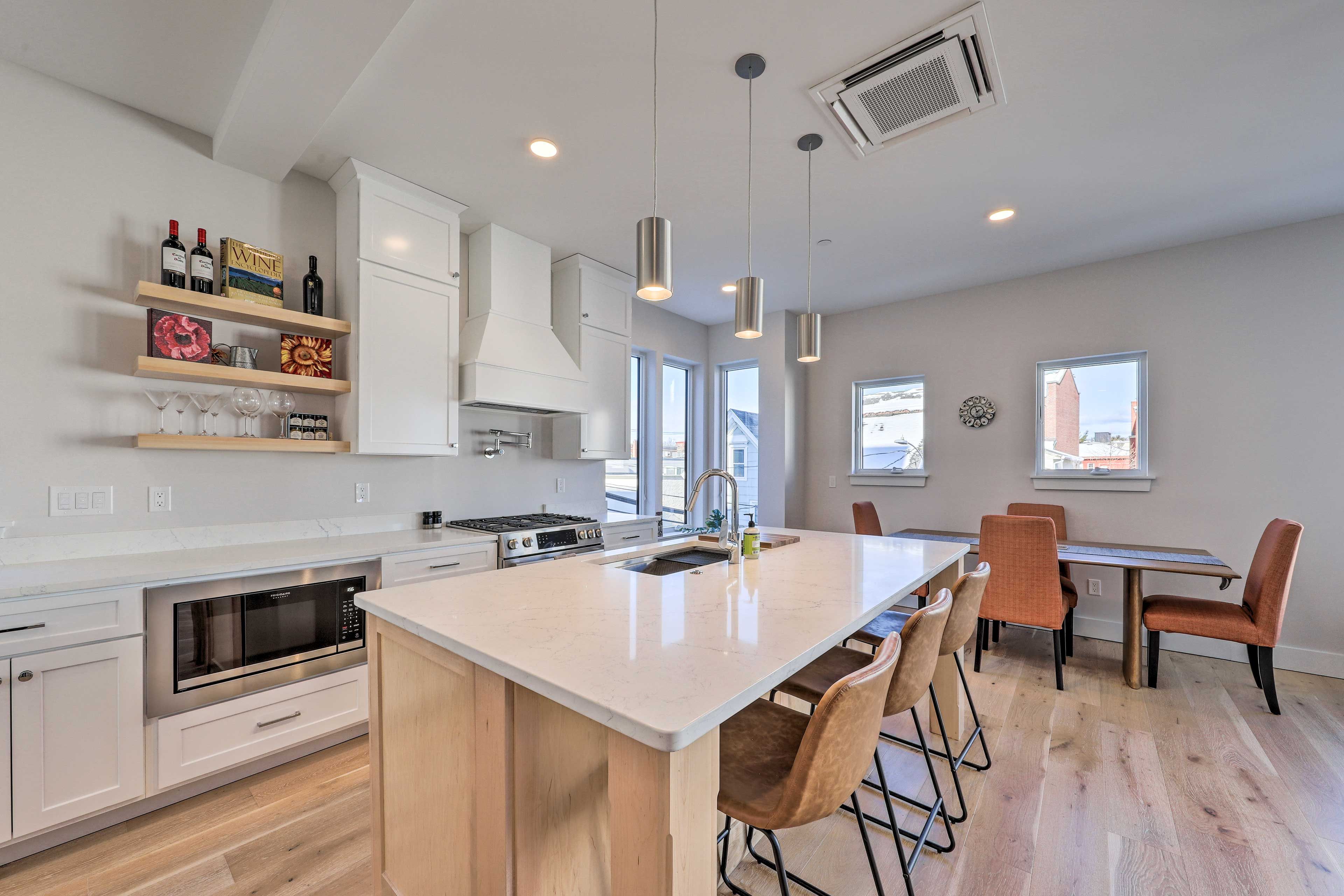 Kitchen | Coffee Maker | Dishwasher | Spices | Wine Glasses | Blender