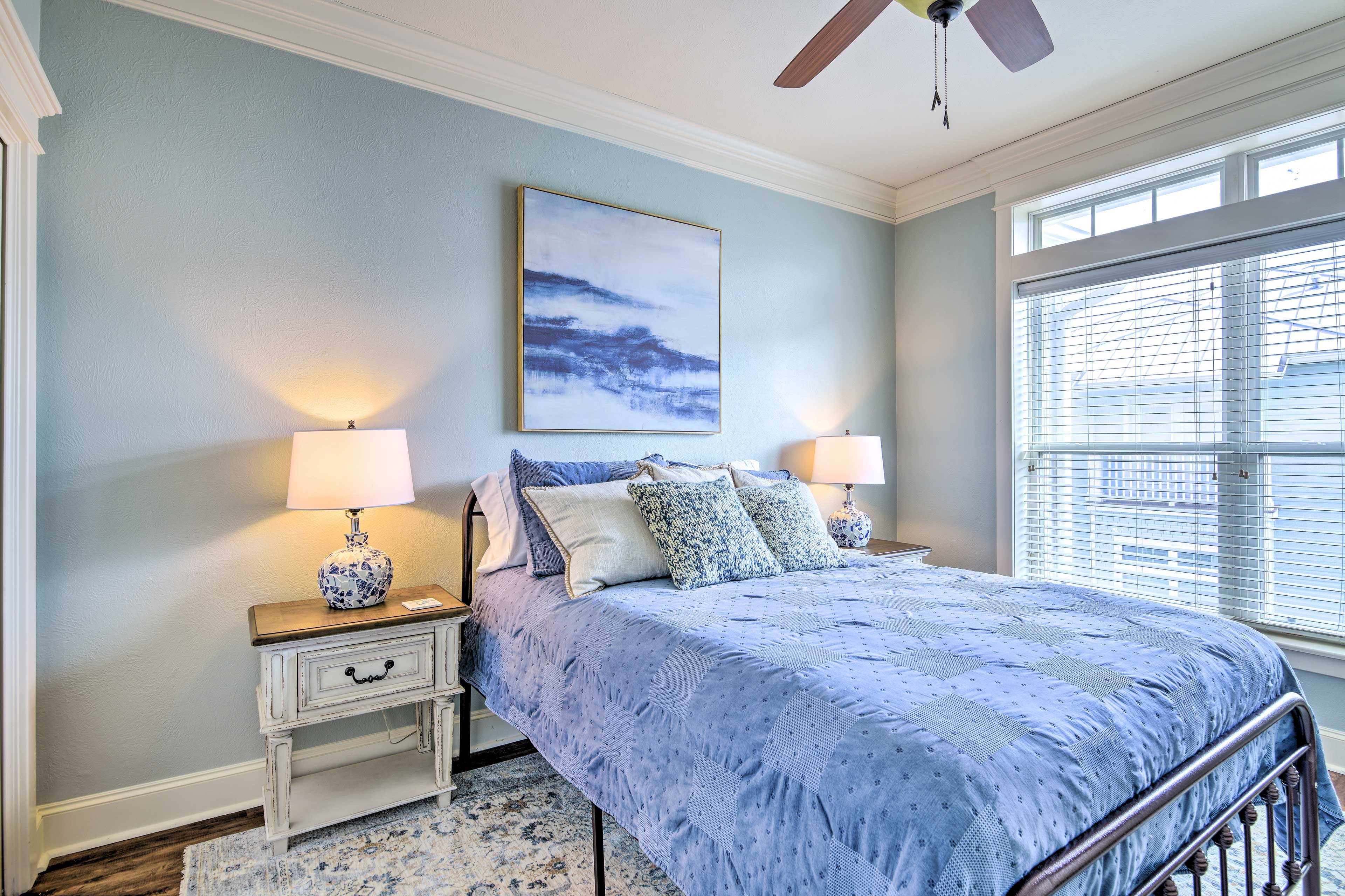 Bedroom 3 | Queen Bed | 3rd Floor