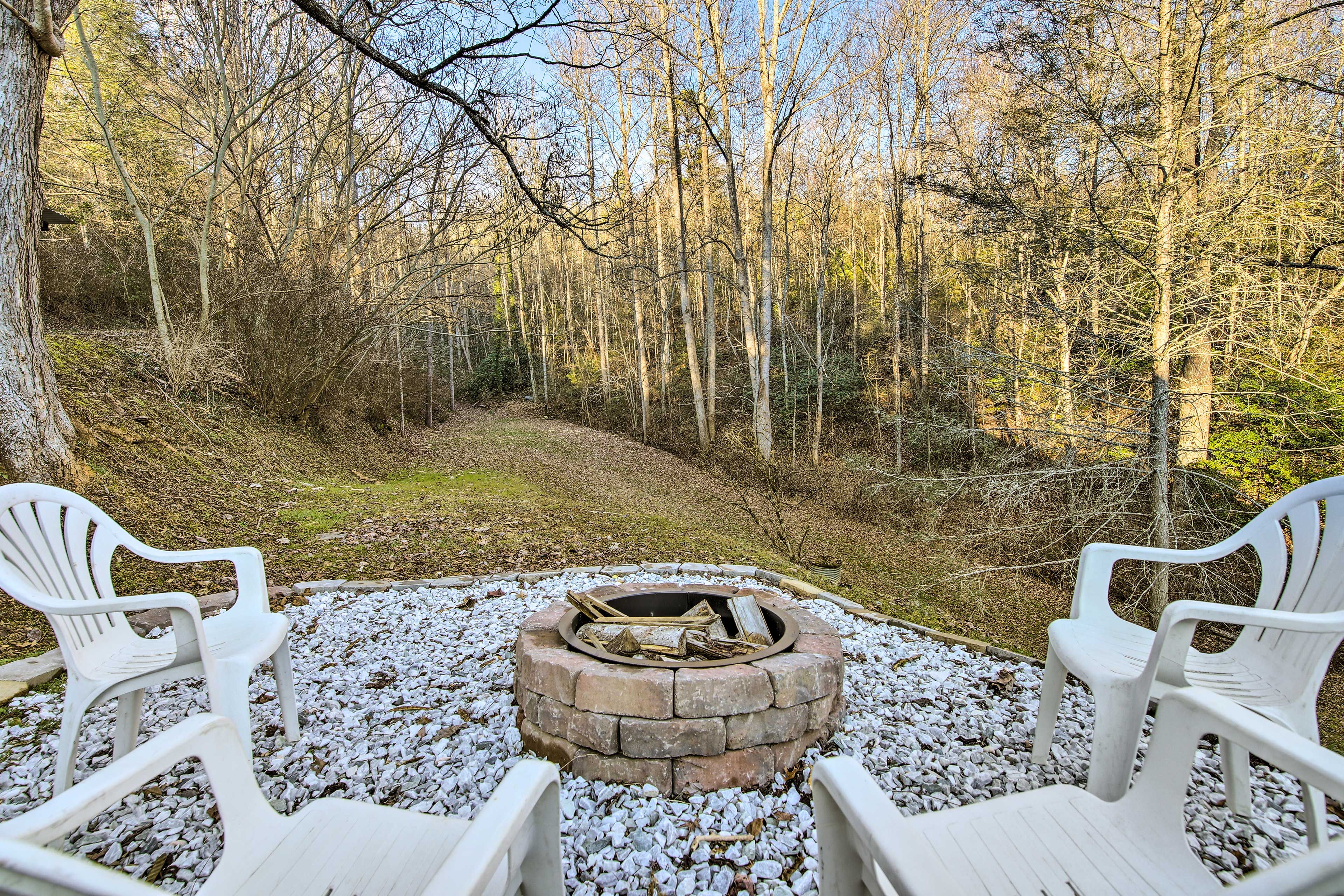 Property Exterior | Koi Pond