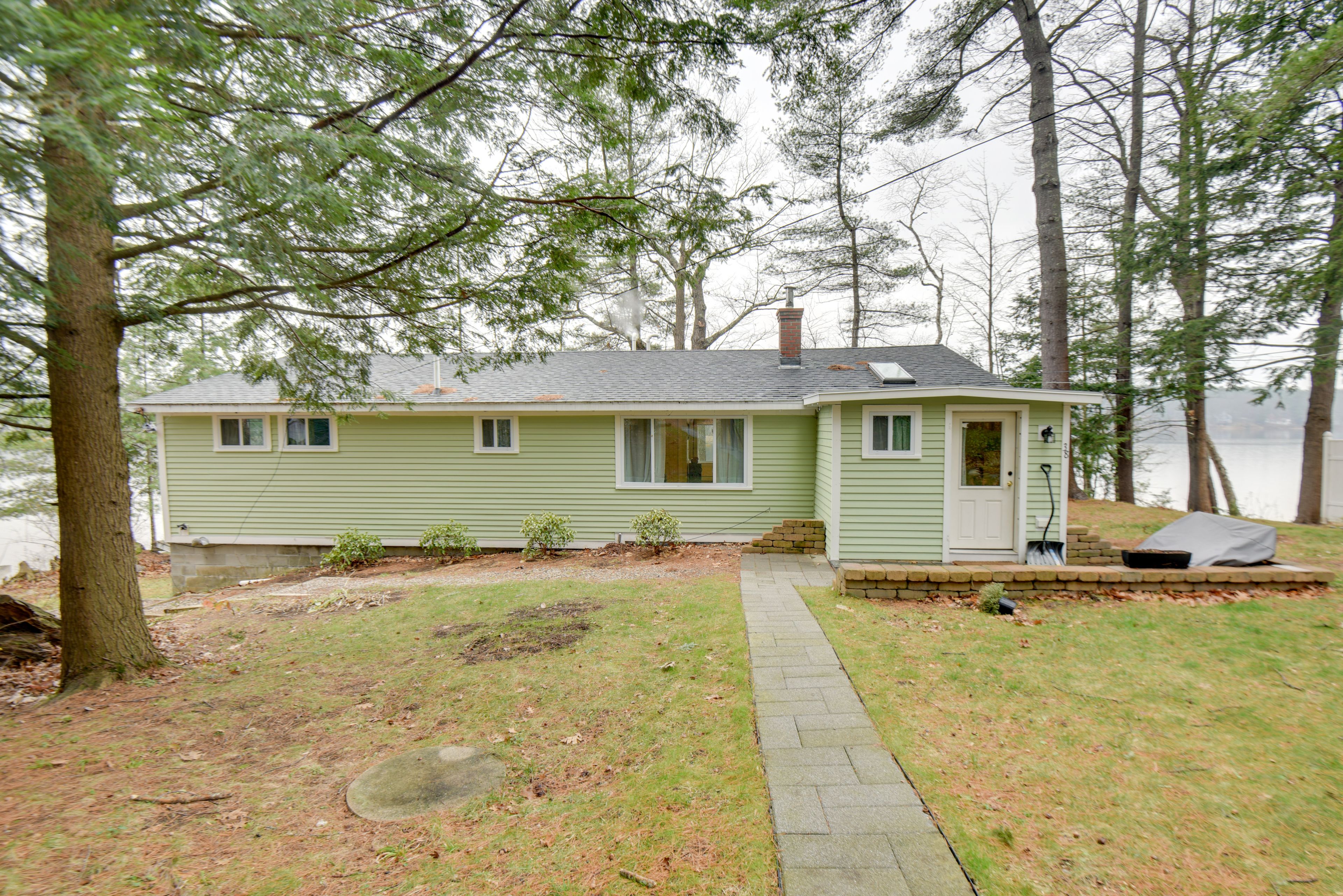 Falmouth Vacation Rental | 2BR | 2BA | 1,300 Sq Ft | 1 Step Required