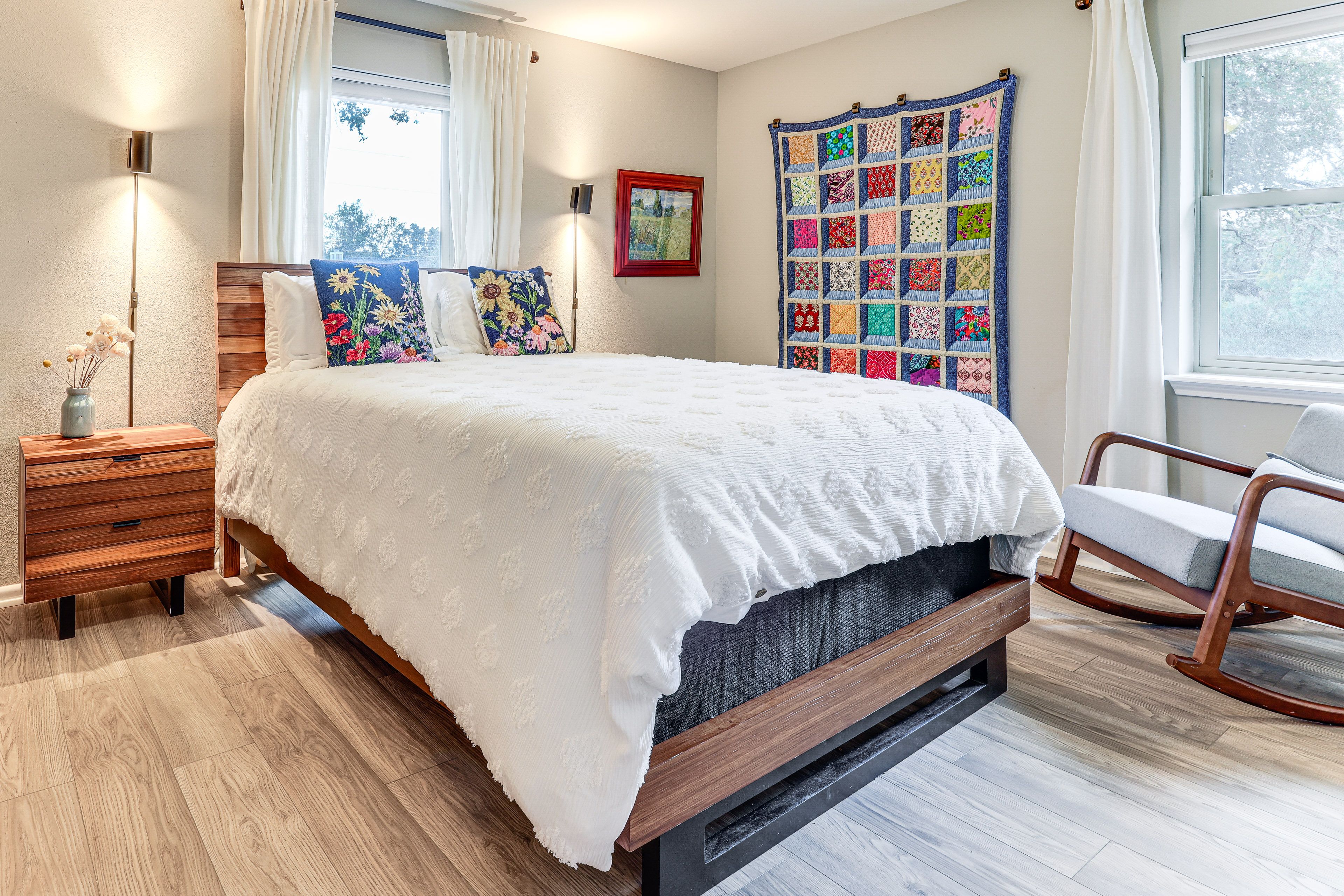 Bedroom 3 | Queen Bed
