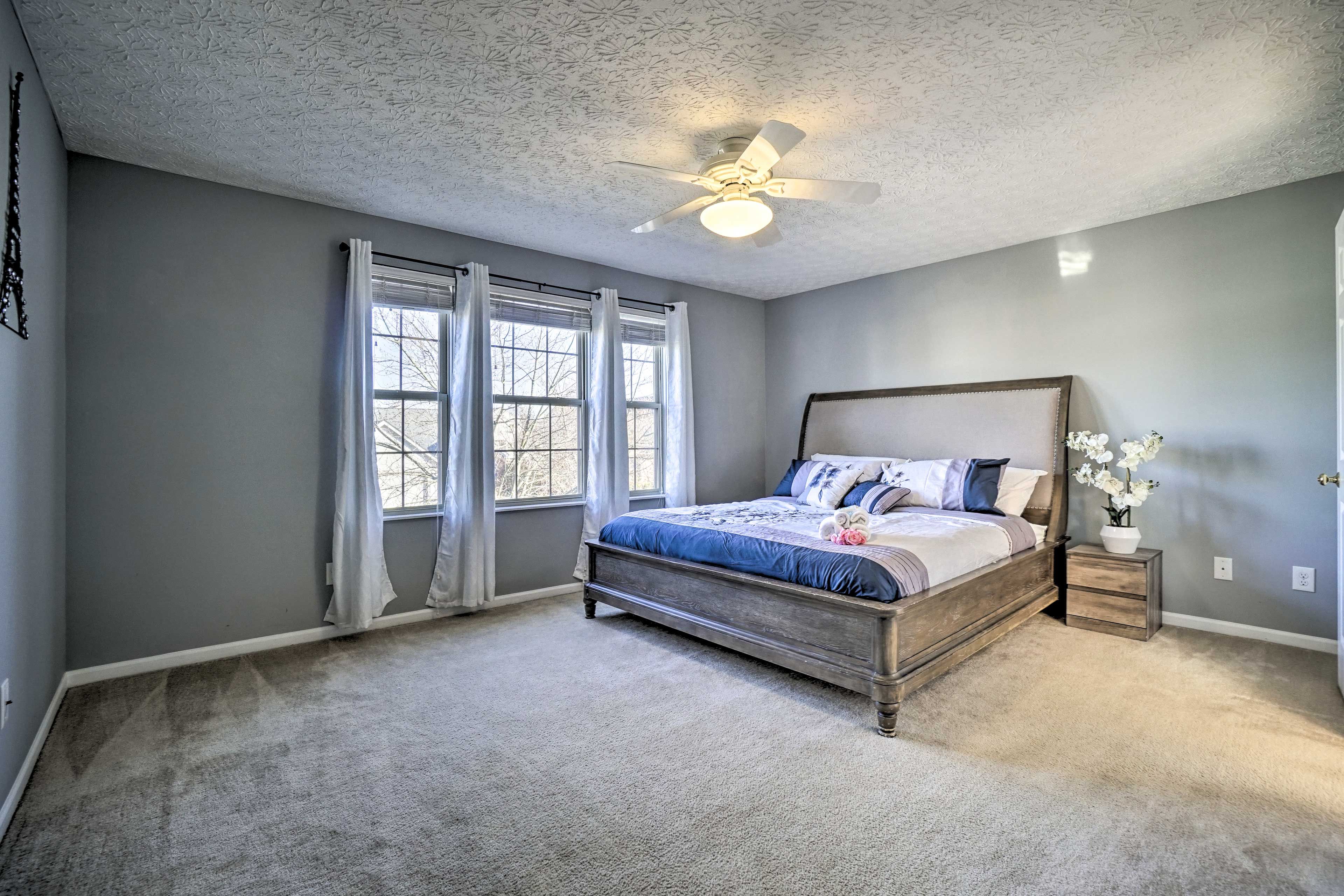 Bedroom 1 | California King Bed