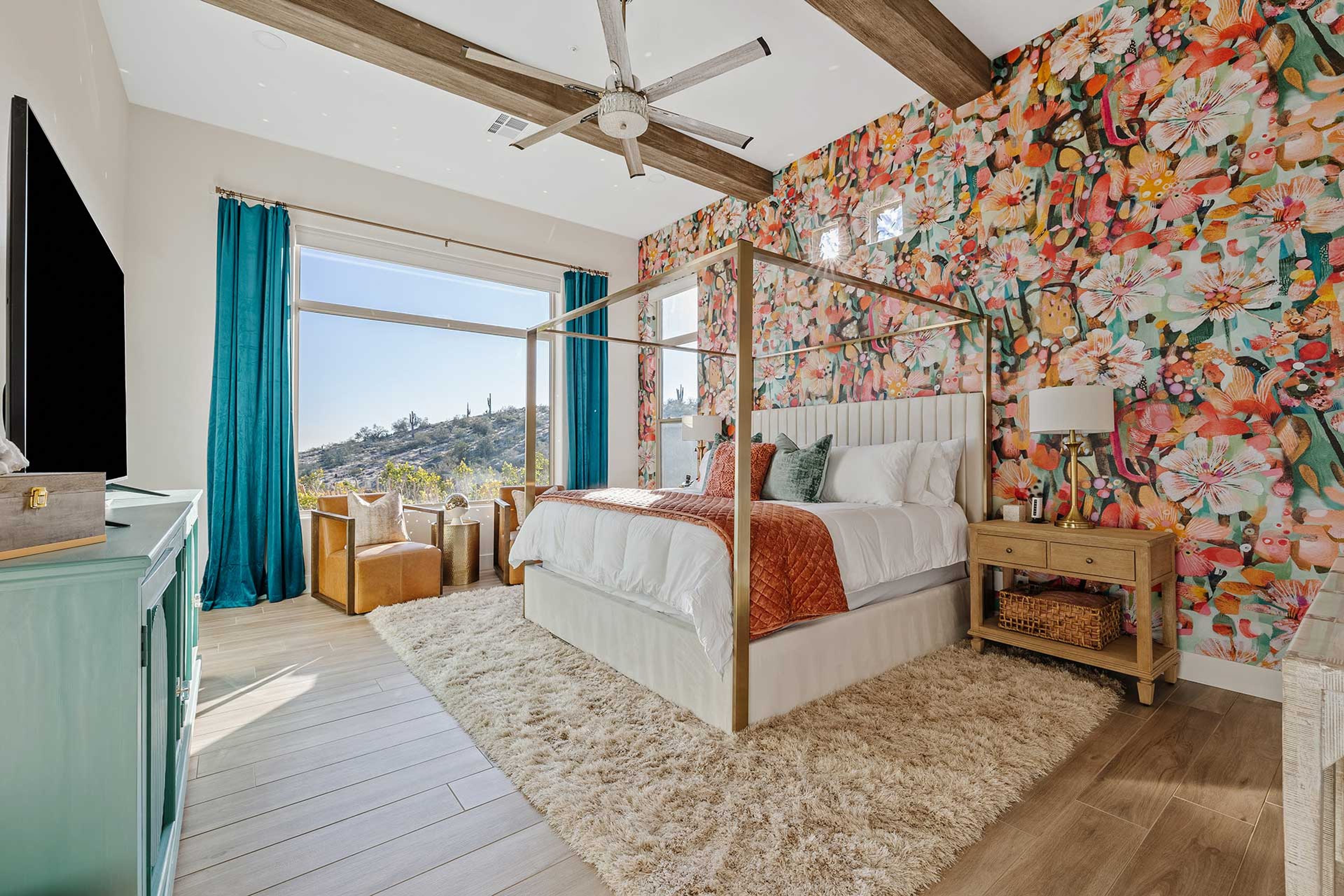 Bedroom 1 | King Bed | Main Level | Linens Provided