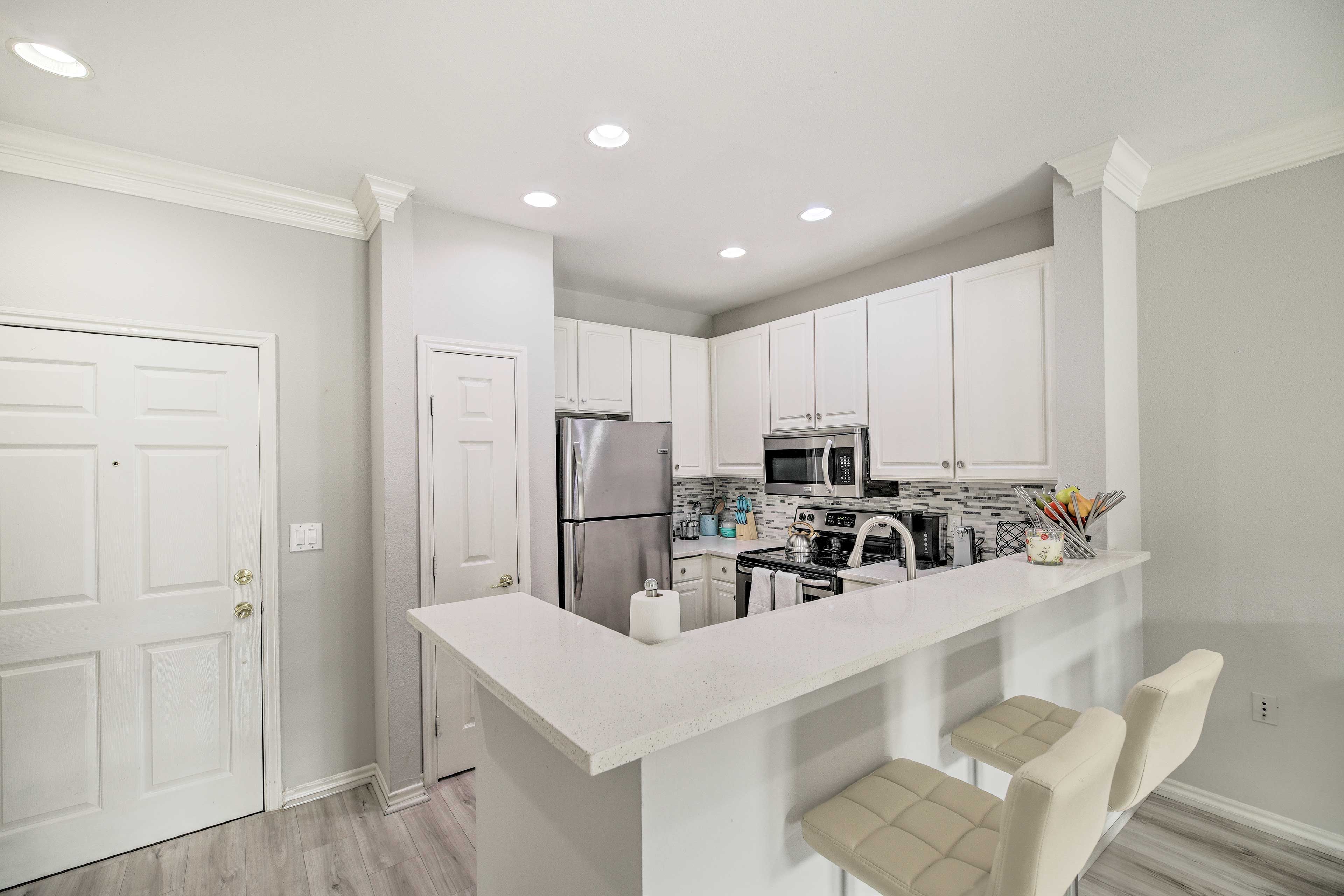 Kitchen | Hot Water Pot | Dishwasher