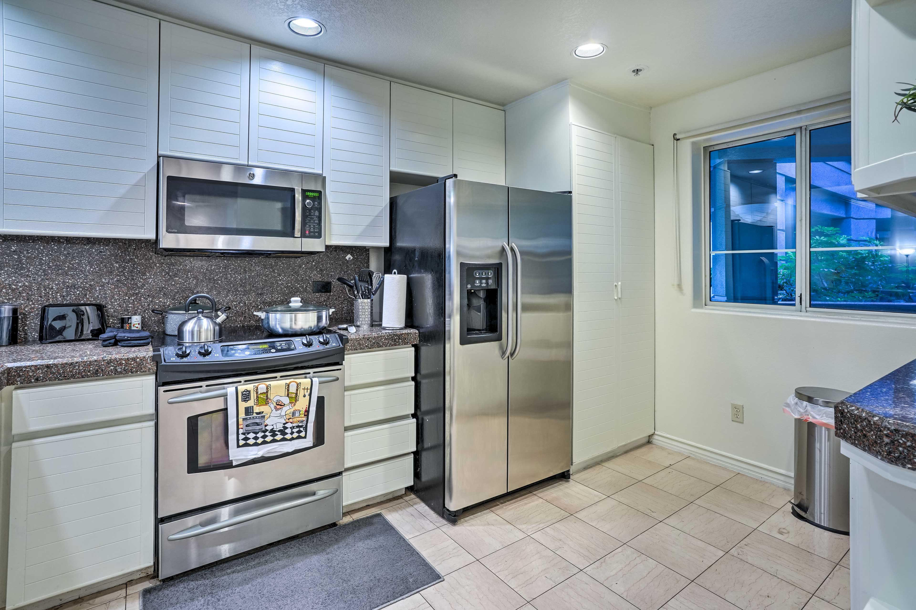 Kitchen | Cooking Basics | Coffee Maker | Toaster