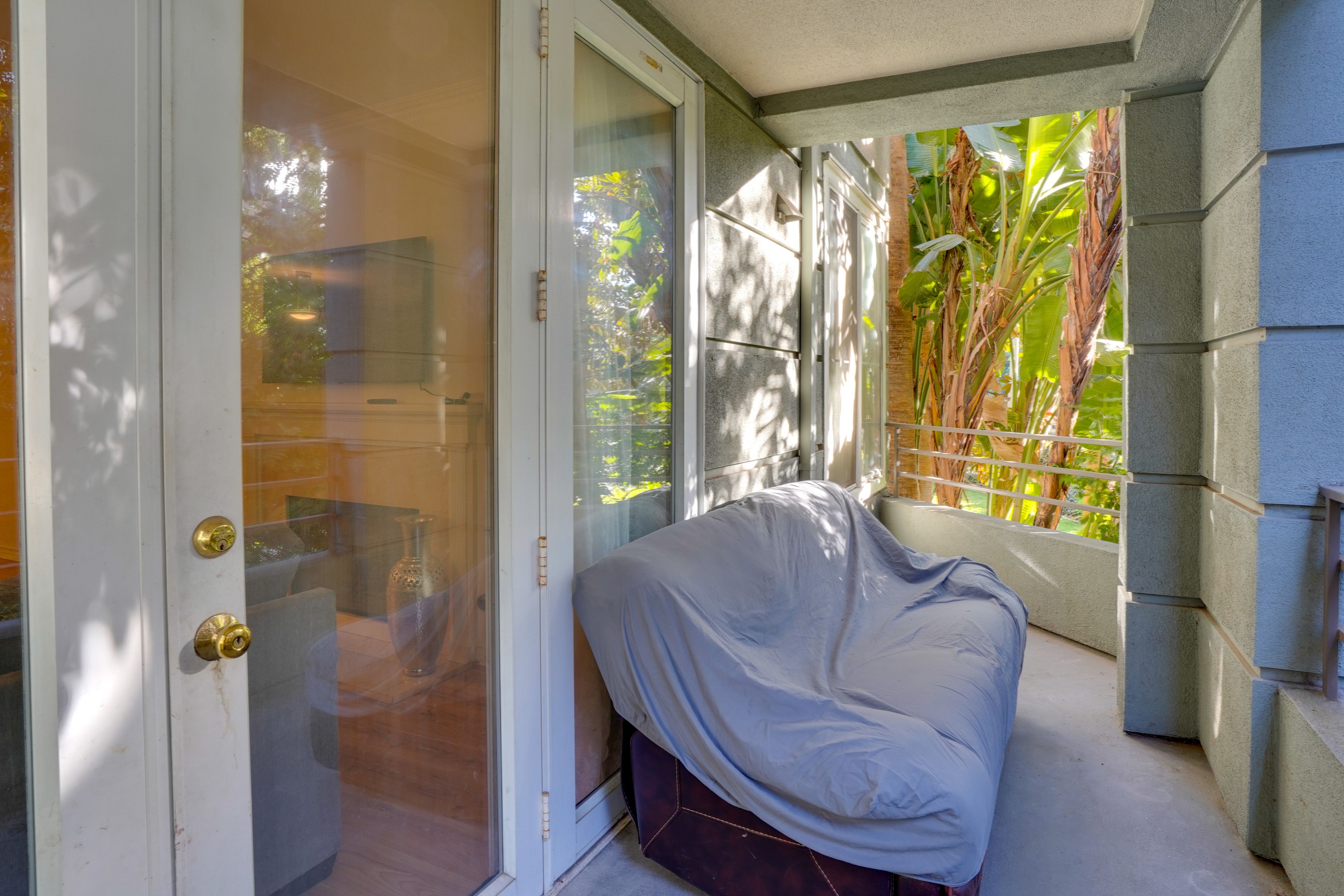 Private Balcony | Access via Living Room