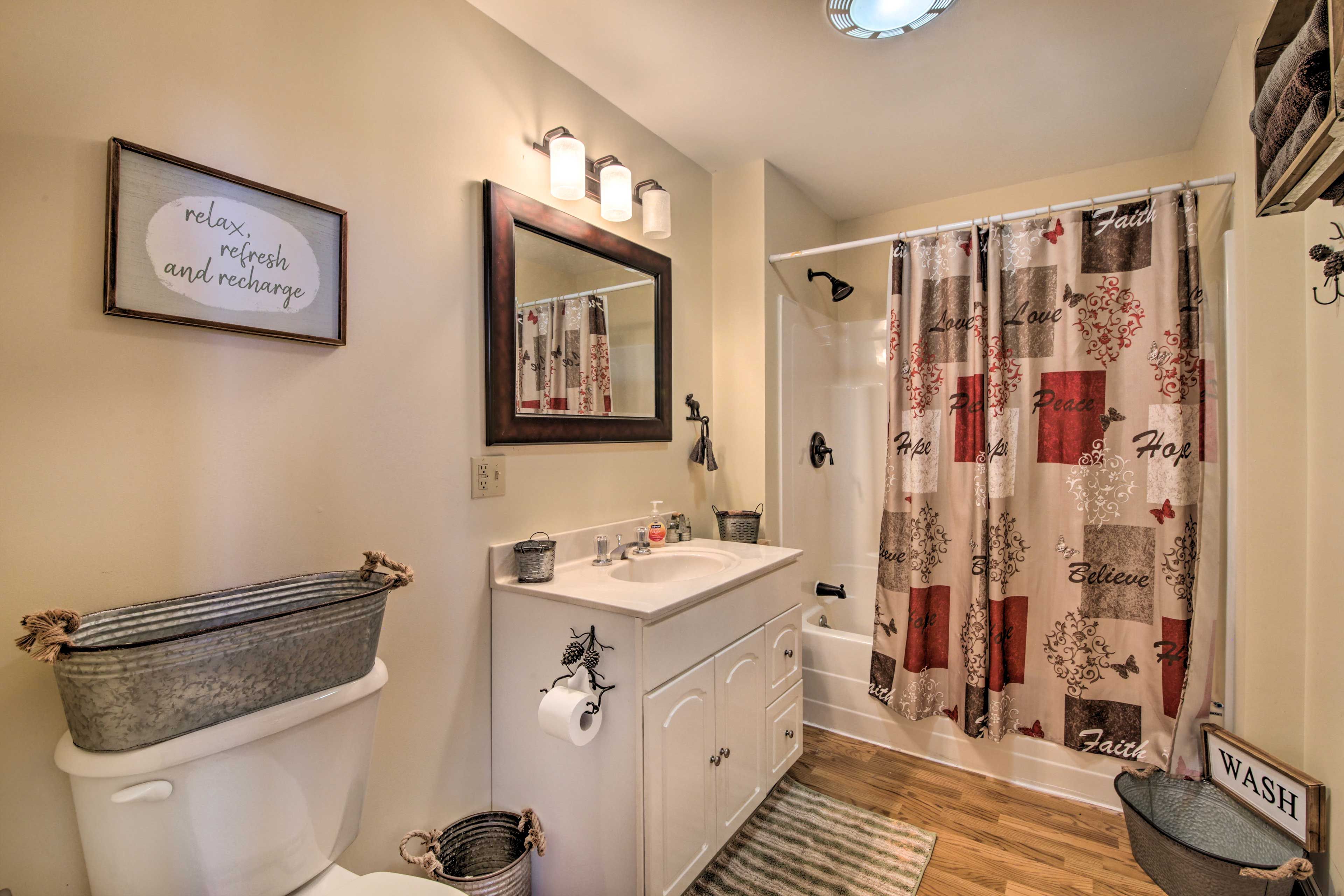 Bathroom | Complimentary Toiletries | Hair Dryers