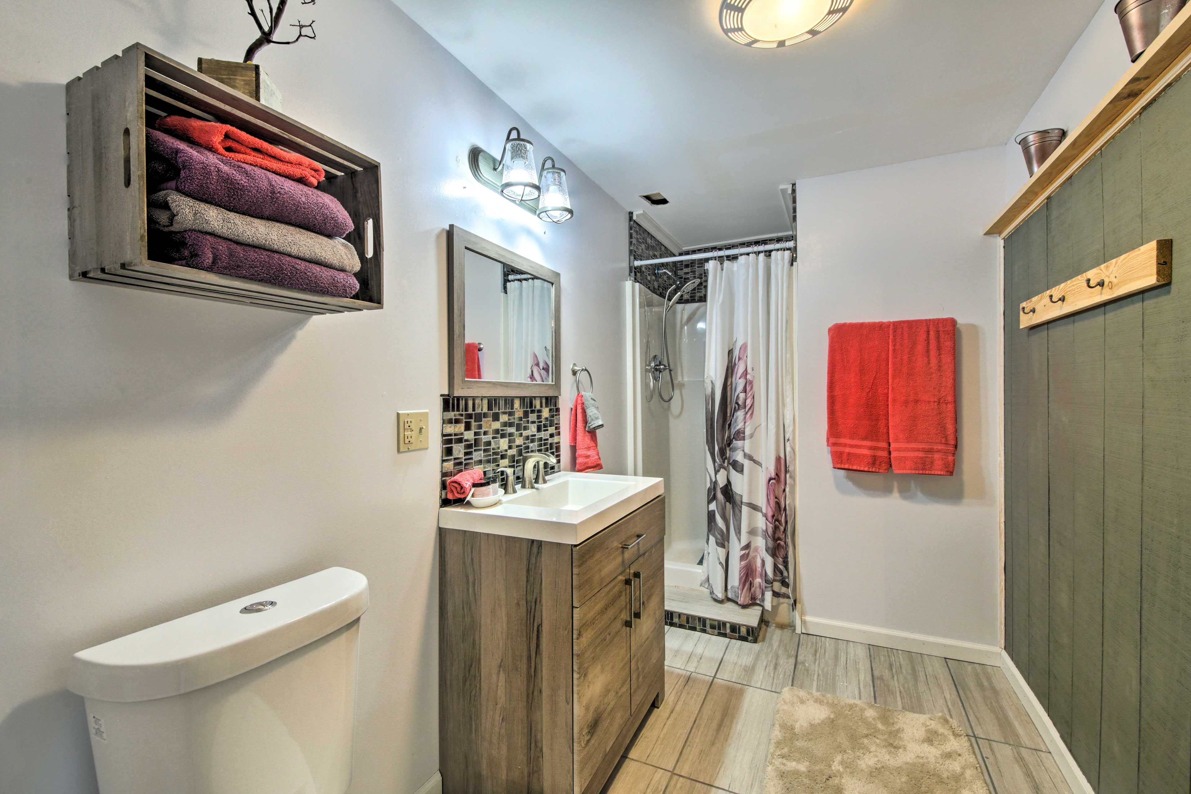 Bathroom | Towels Provided