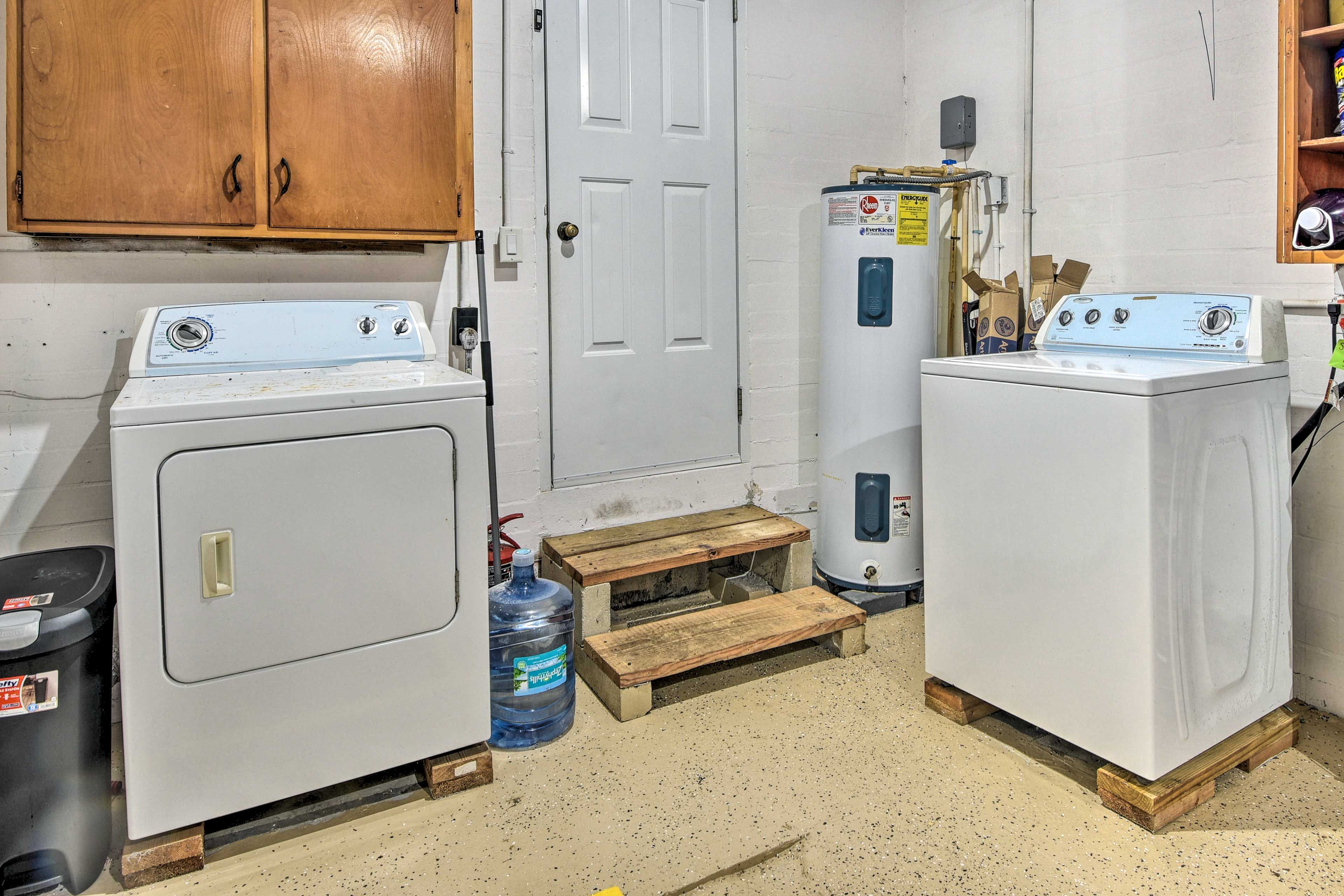 Laundry Room | Washer & Dryer