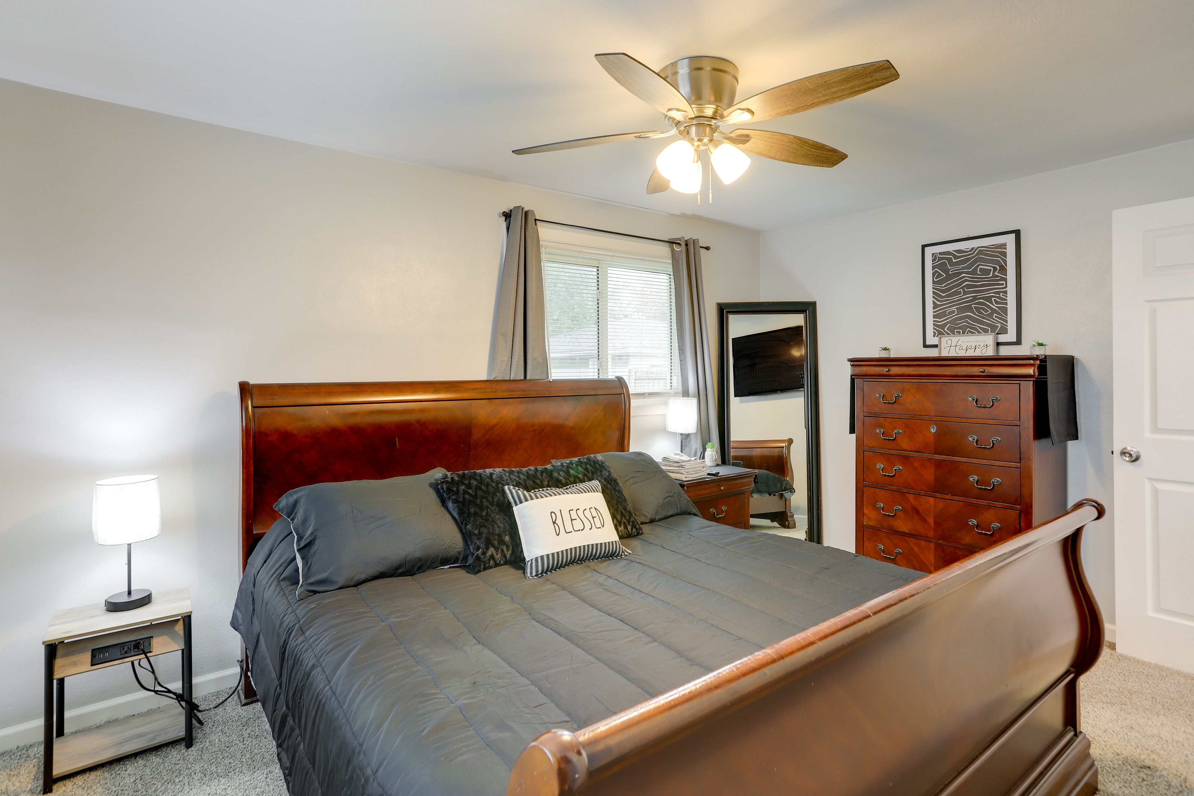 Bedroom 1 | Main Level | King Bed