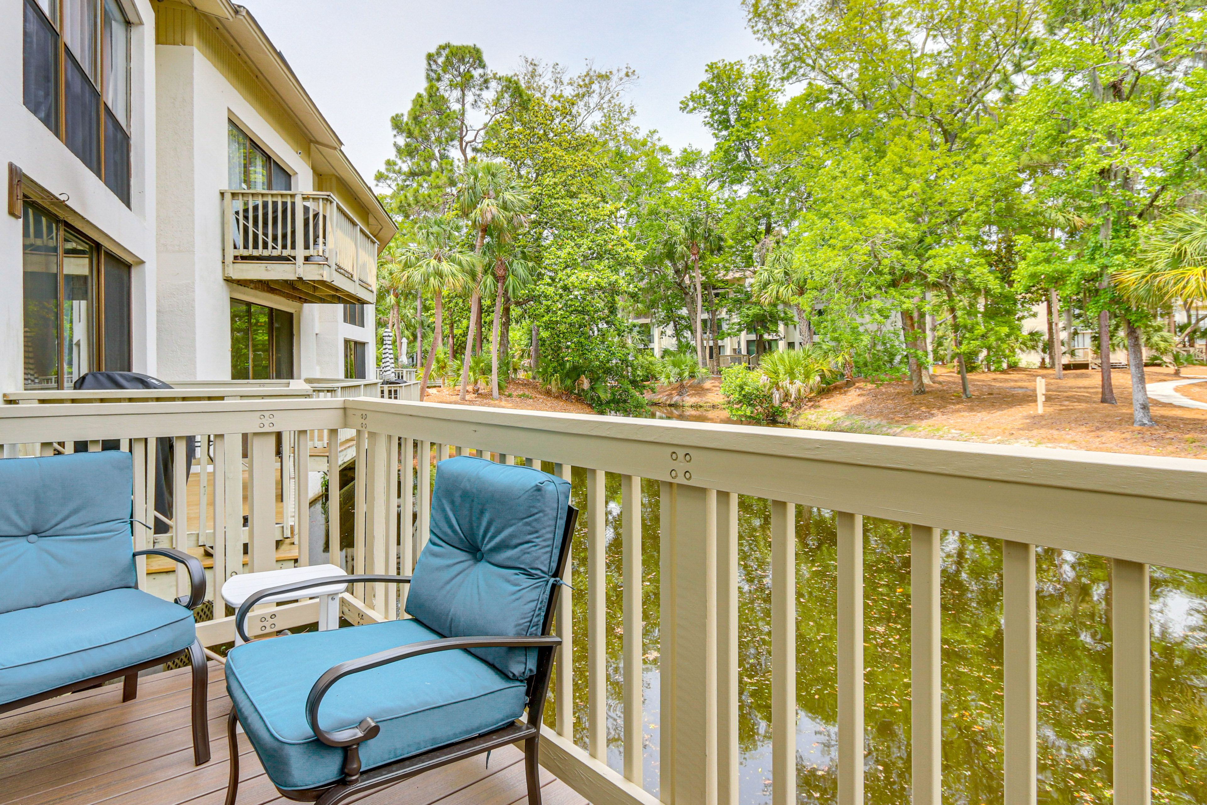 Furnished Balcony | Seating | Weber Gas Grill