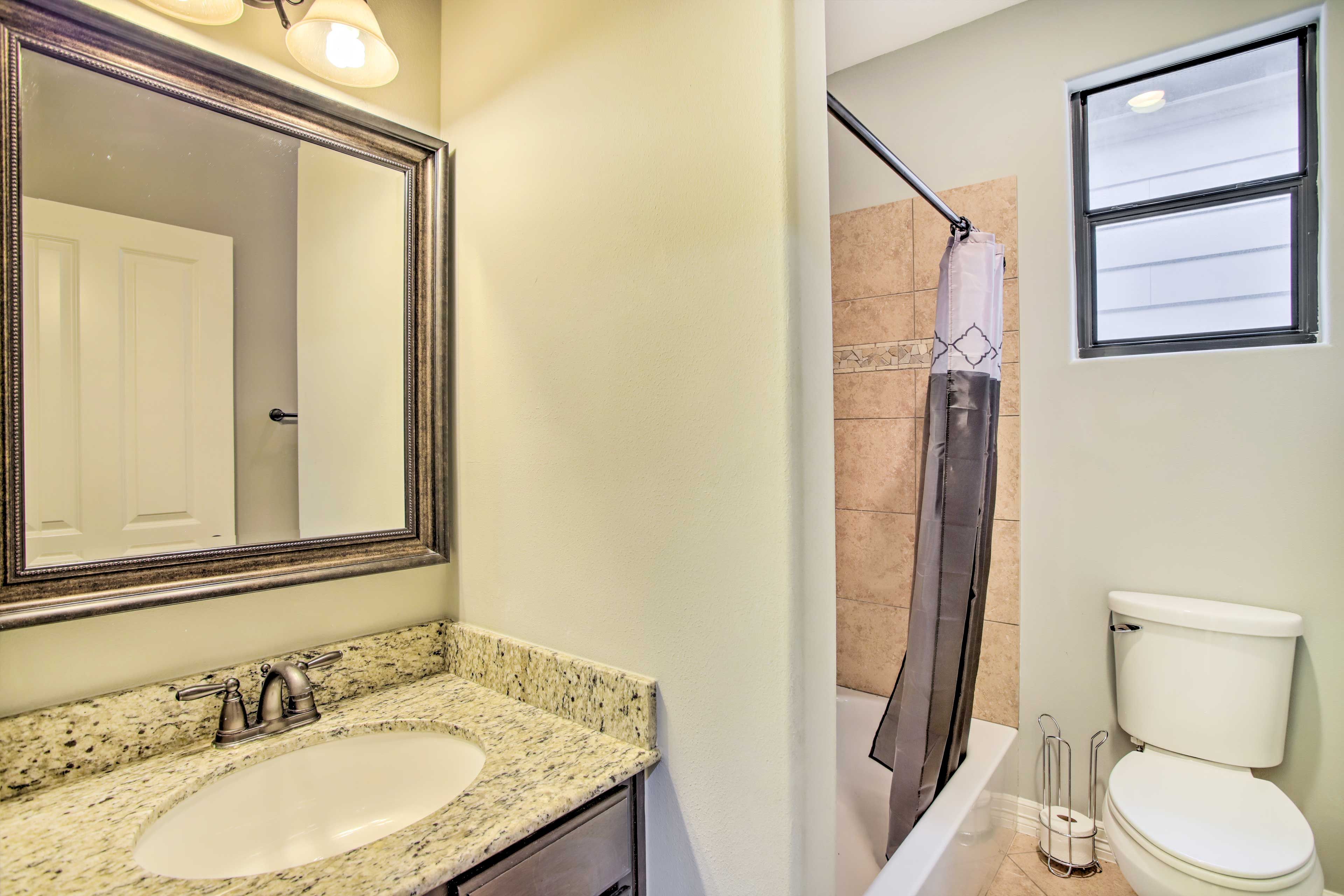 Bathroom | Towels Provided
