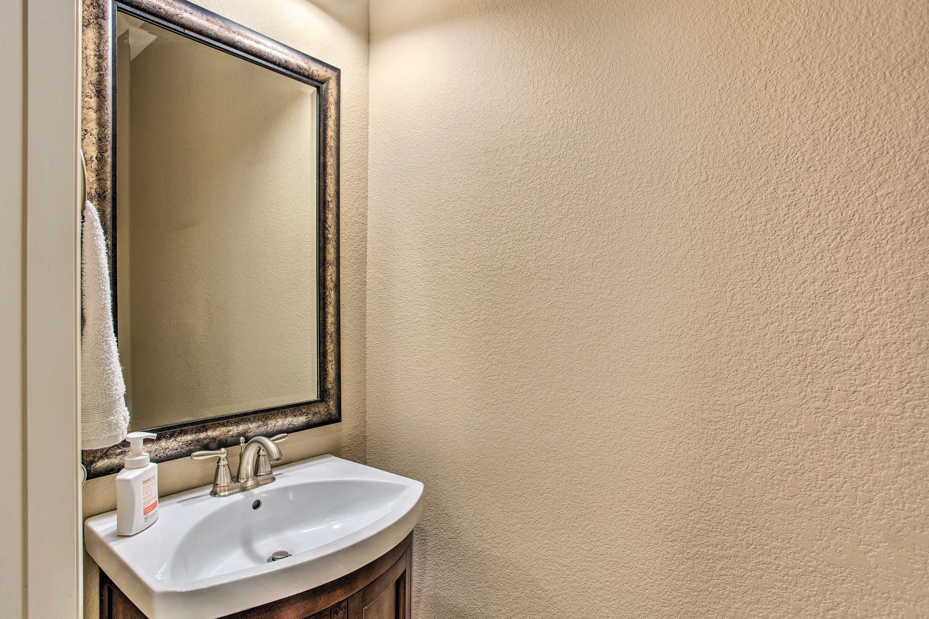 Half Bathroom | Towels Provided | Complimentary Toiletries