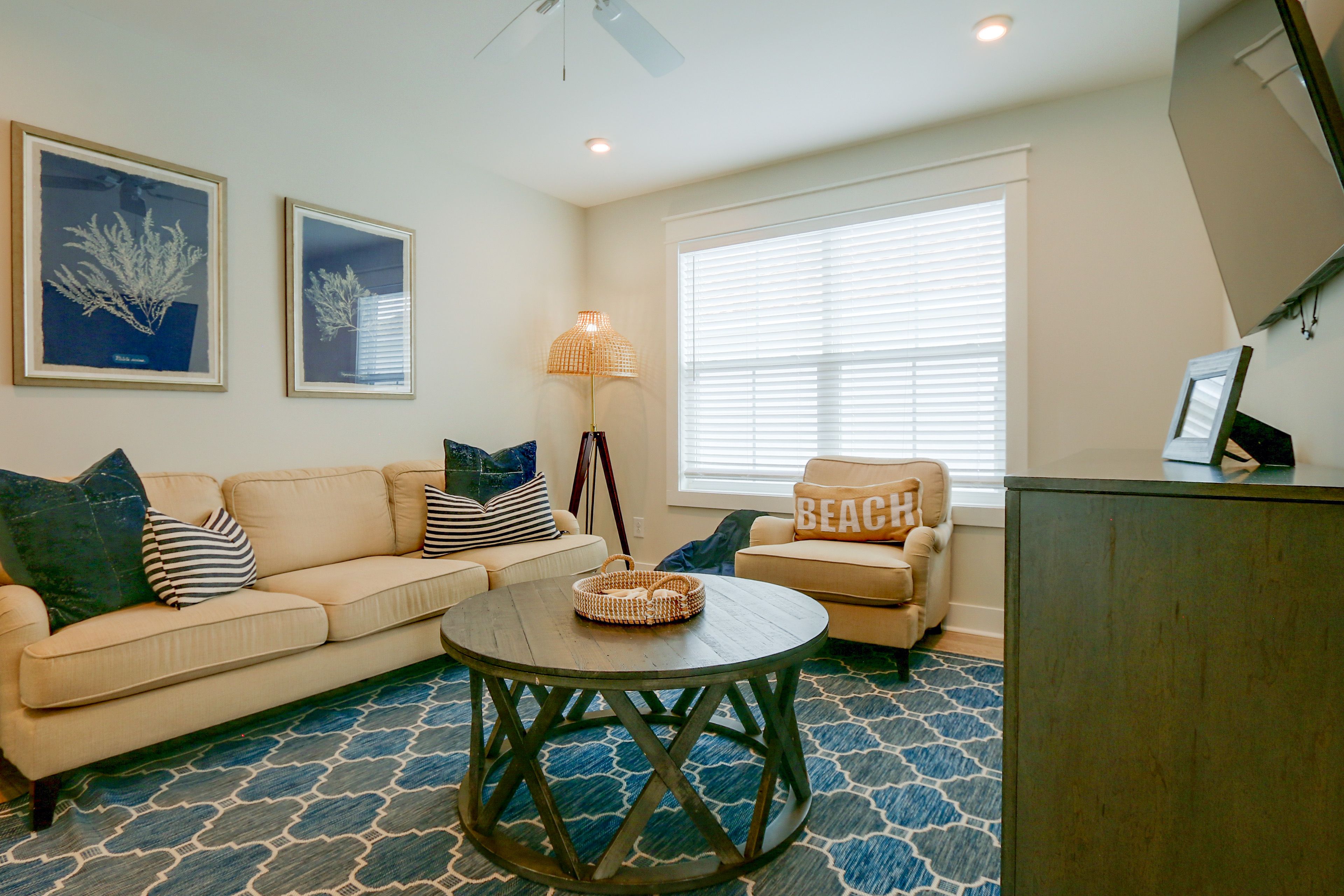 Living Room | 3rd Floor | Smart TV