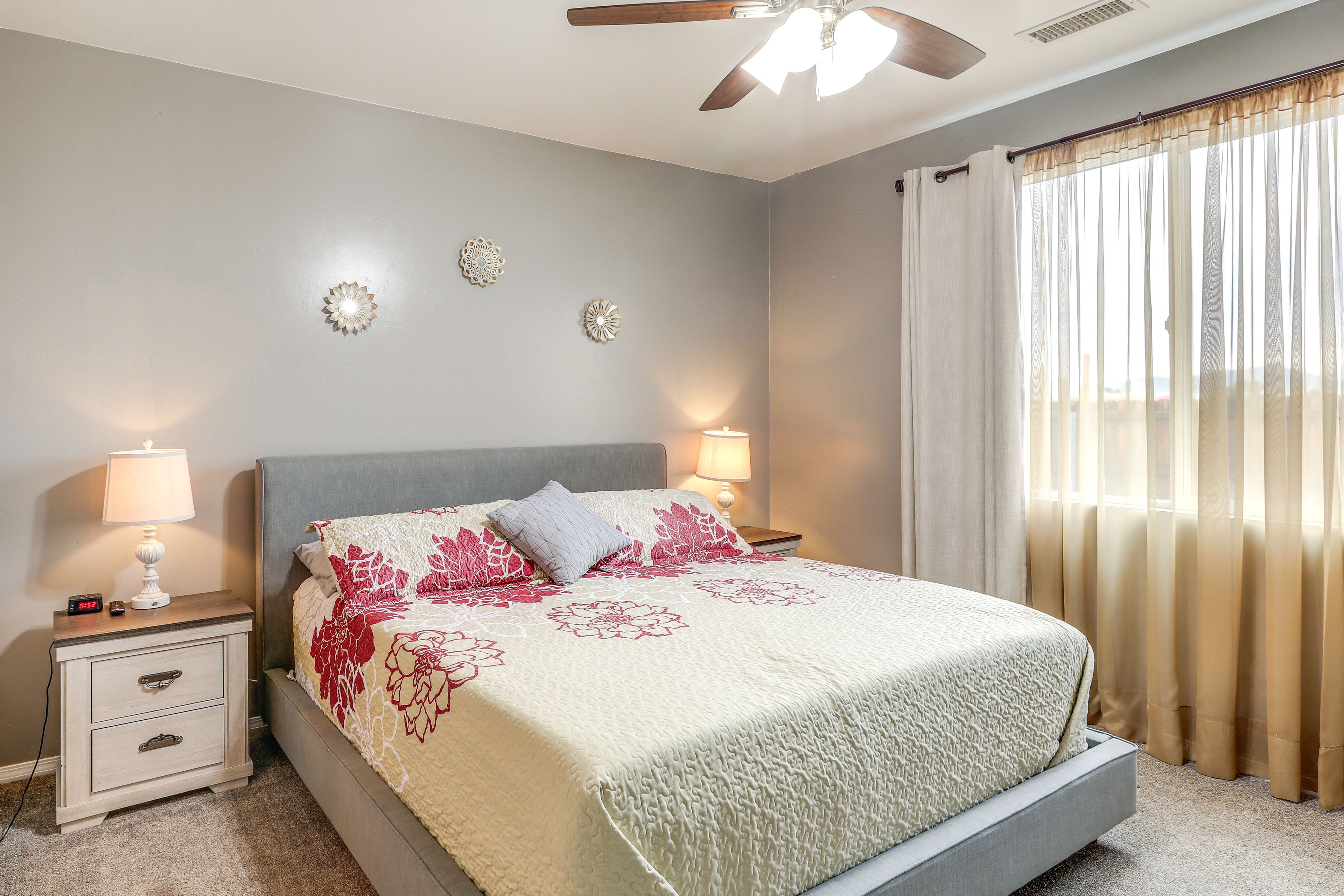 Bedroom 1 | King Bed | Linens Provided | En-Suite Bathroom
