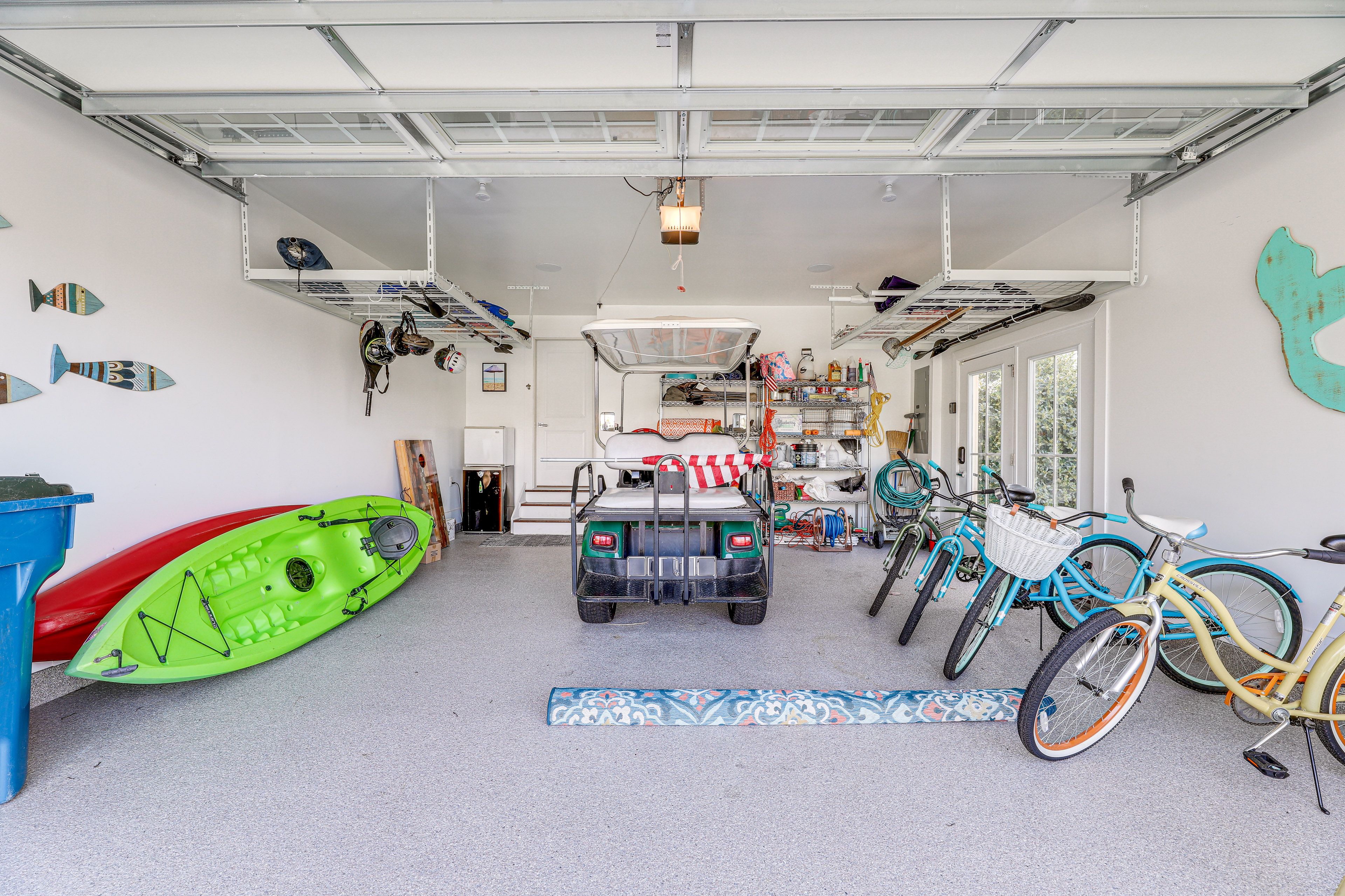 Garage | 2 Kayaks | 4 Bicycles | Golf Cart Not Available