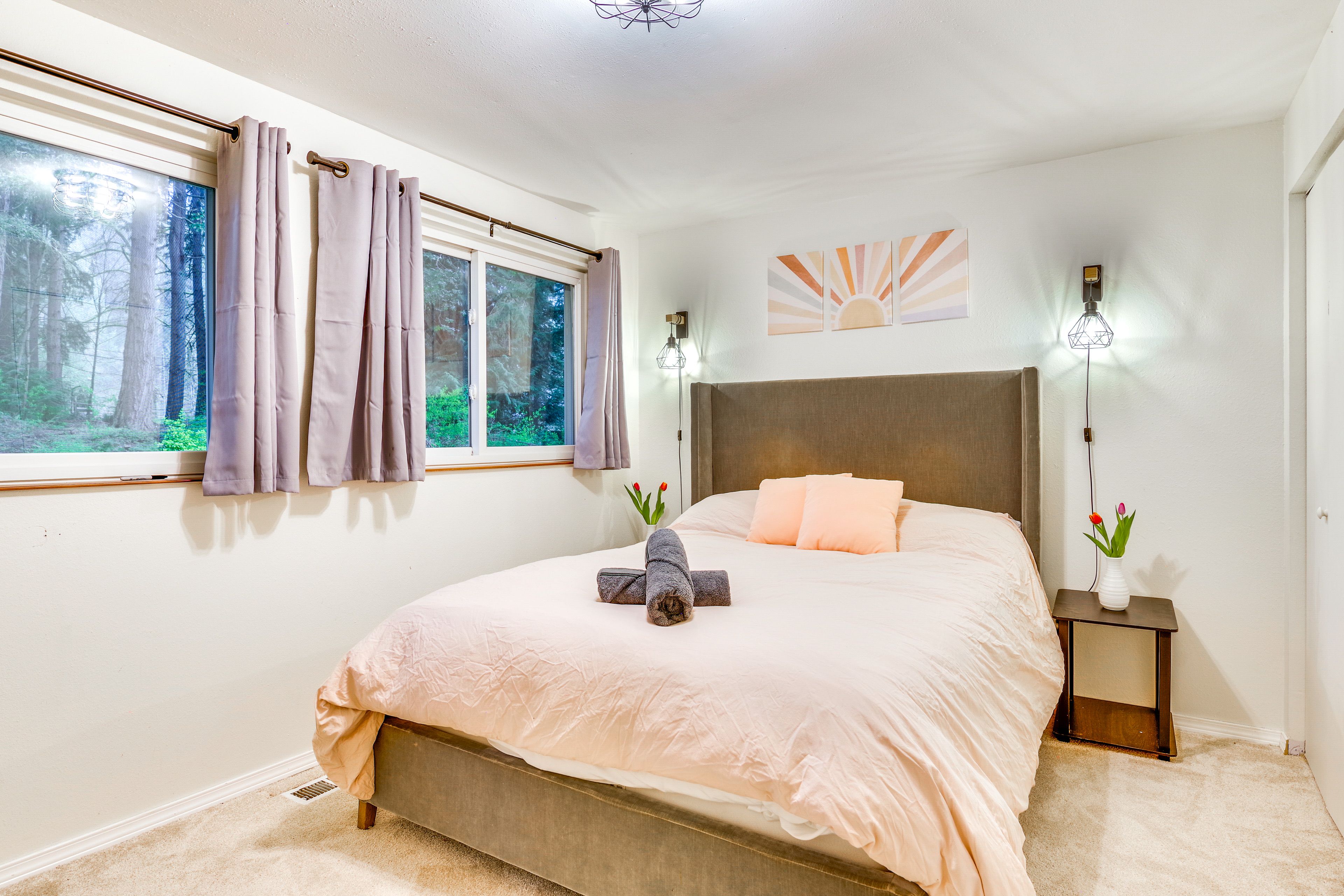 Bedroom 3 | Queen Bed | Linens Provided | En-Suite Bathroom