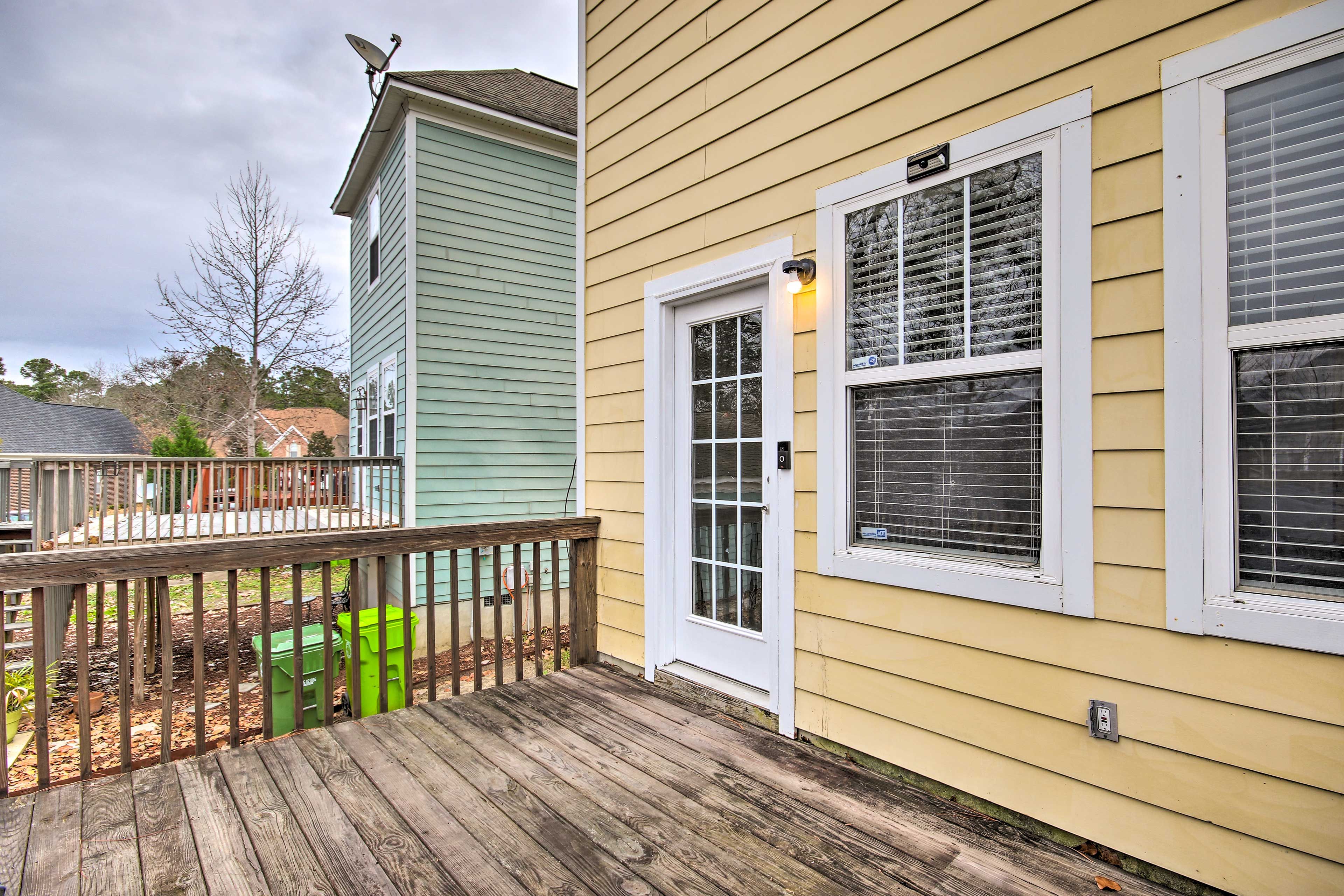 Deck | Barbeque Grill