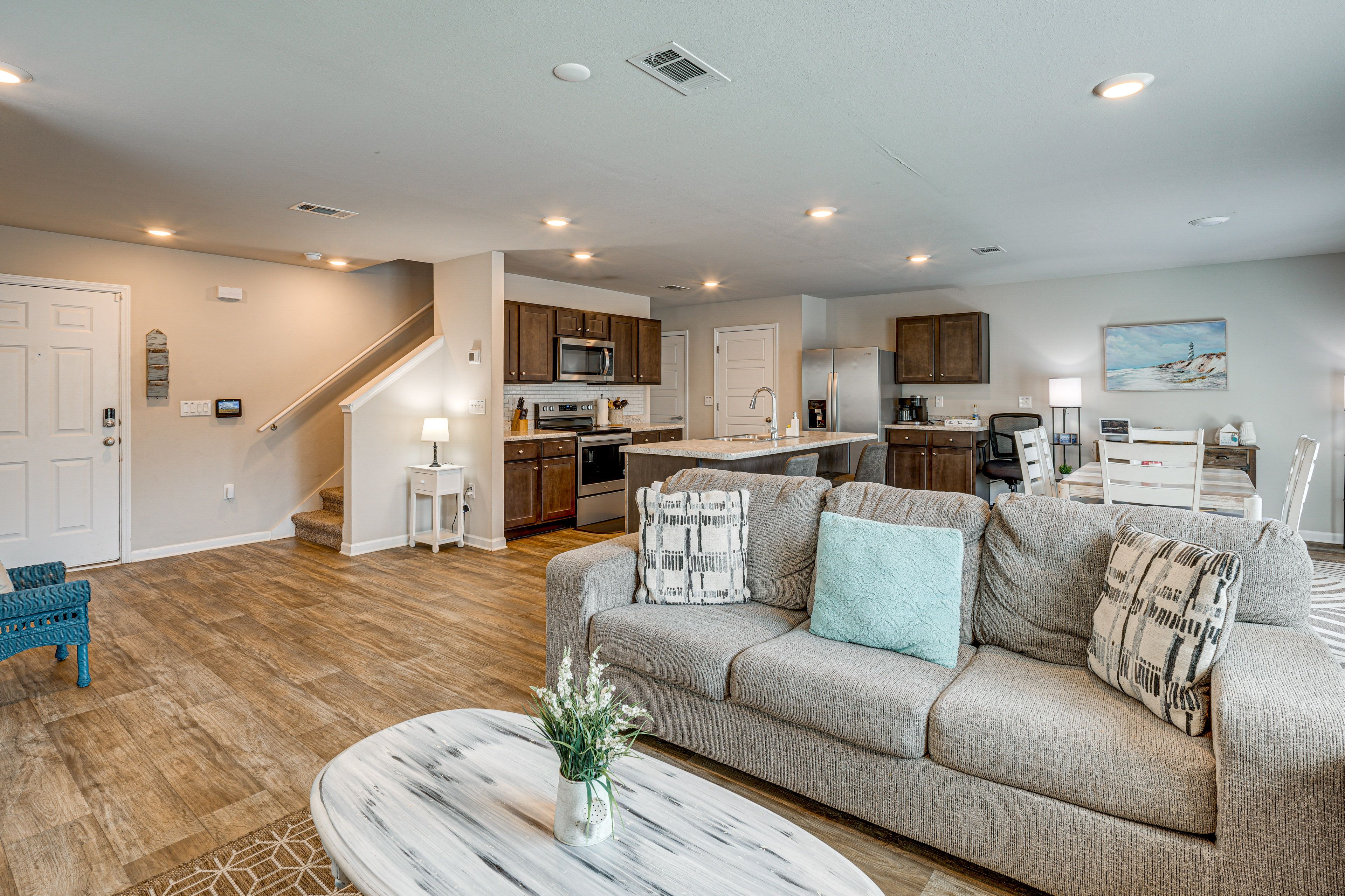 Living Room | Smart TV