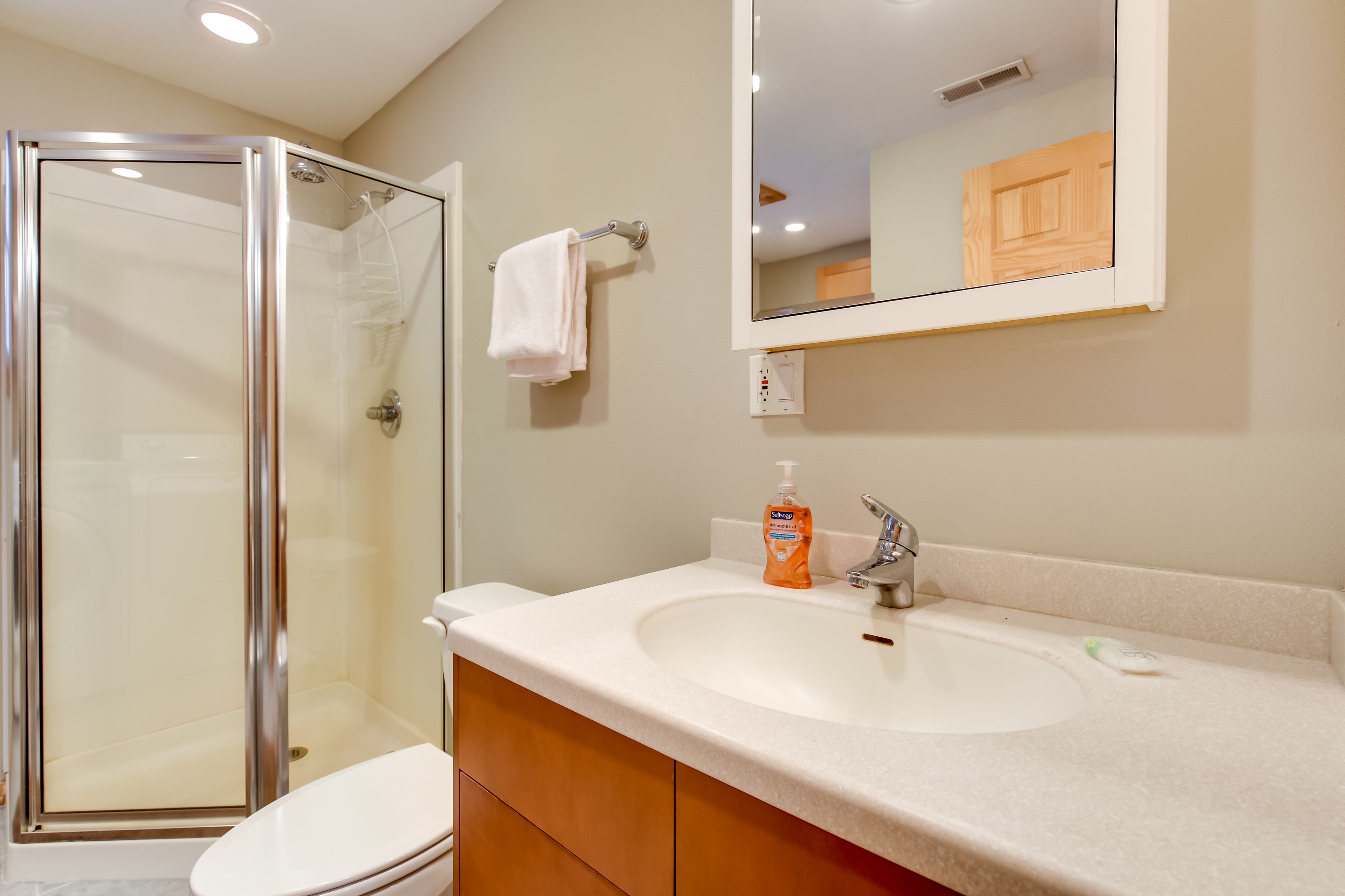 En-Suite Bathroom | Towels Provided