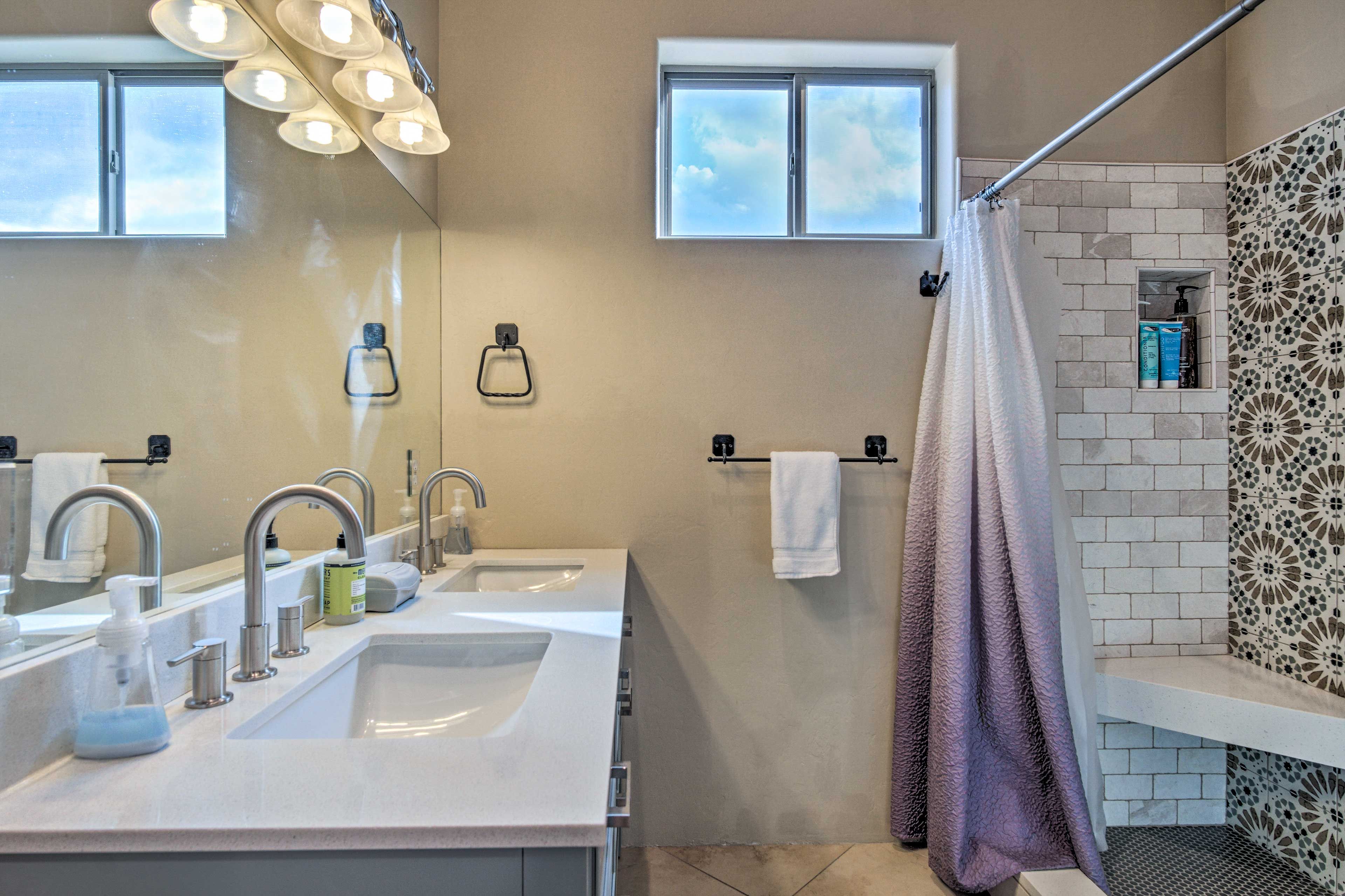 En-Suite Bathroom