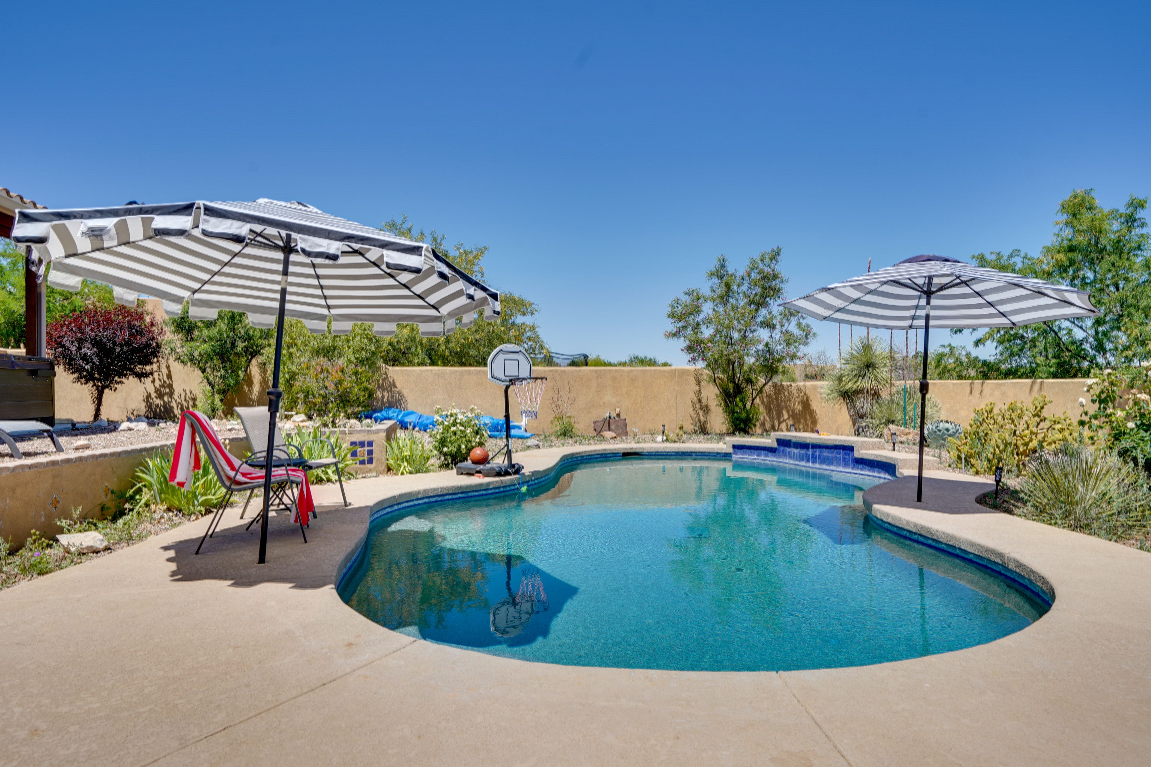 Fenced Yard | Heated Pool | Mountain View | Fire Pit | Salt Water Hot Tub