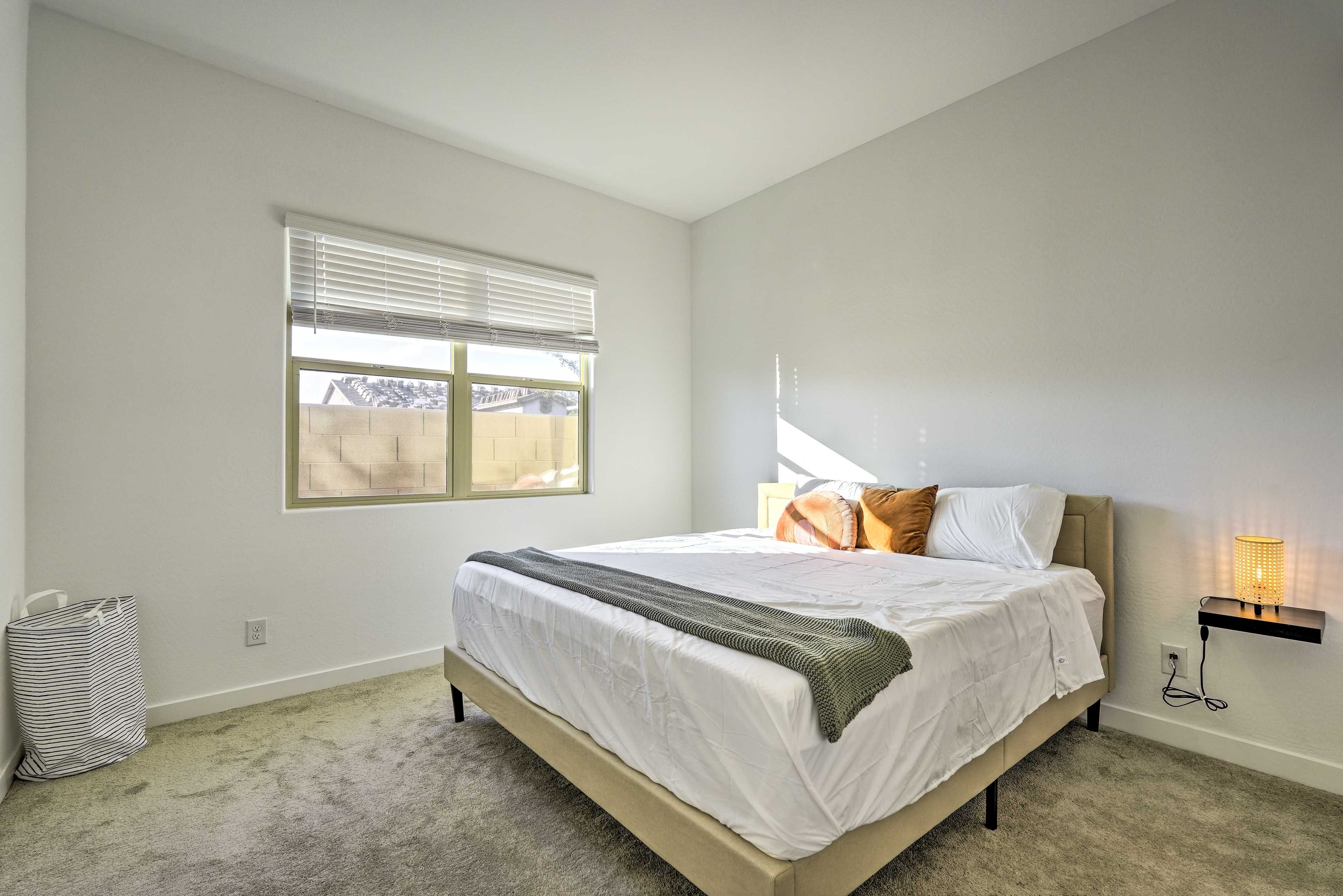 Bedroom | King Bed