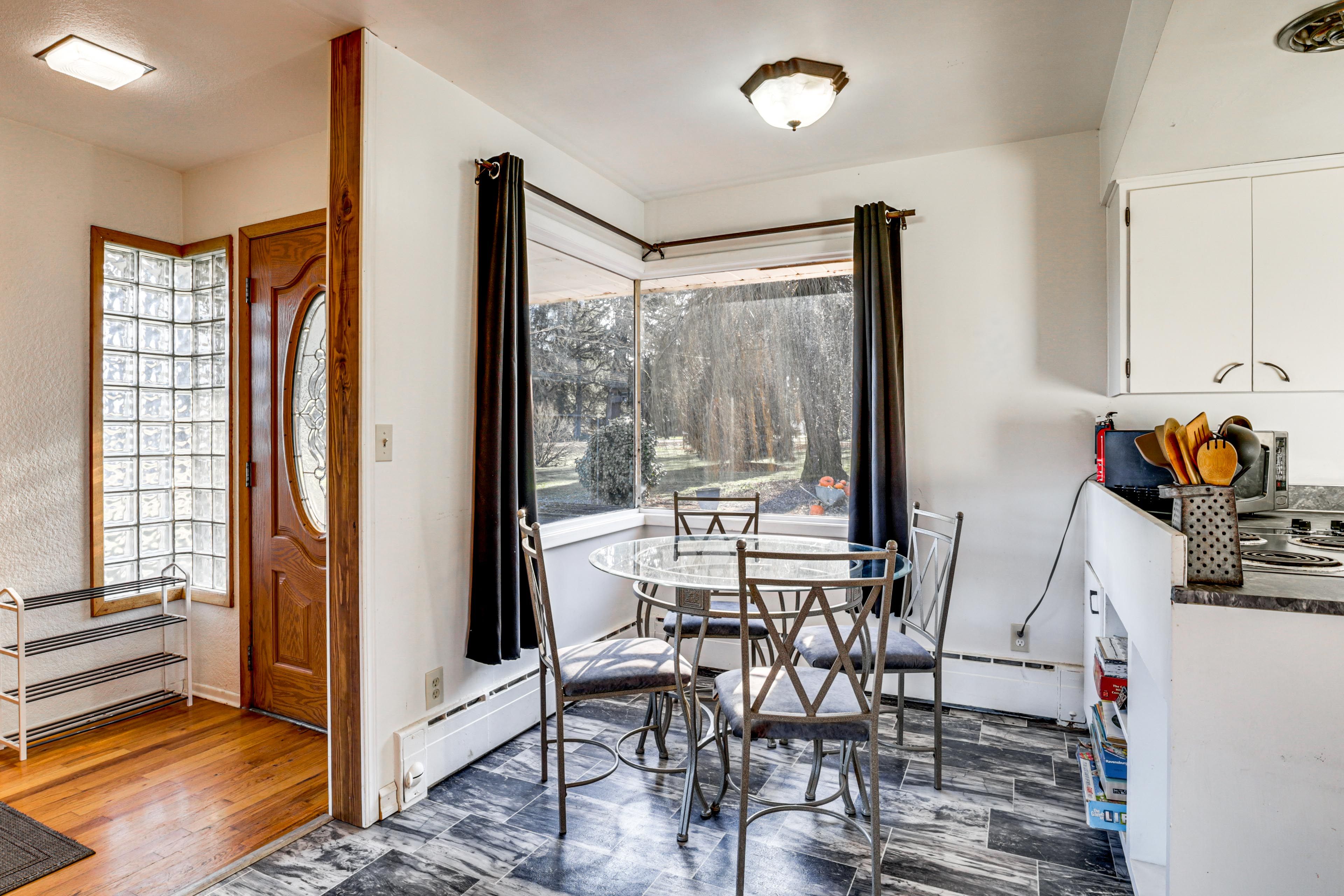 Dining Nook