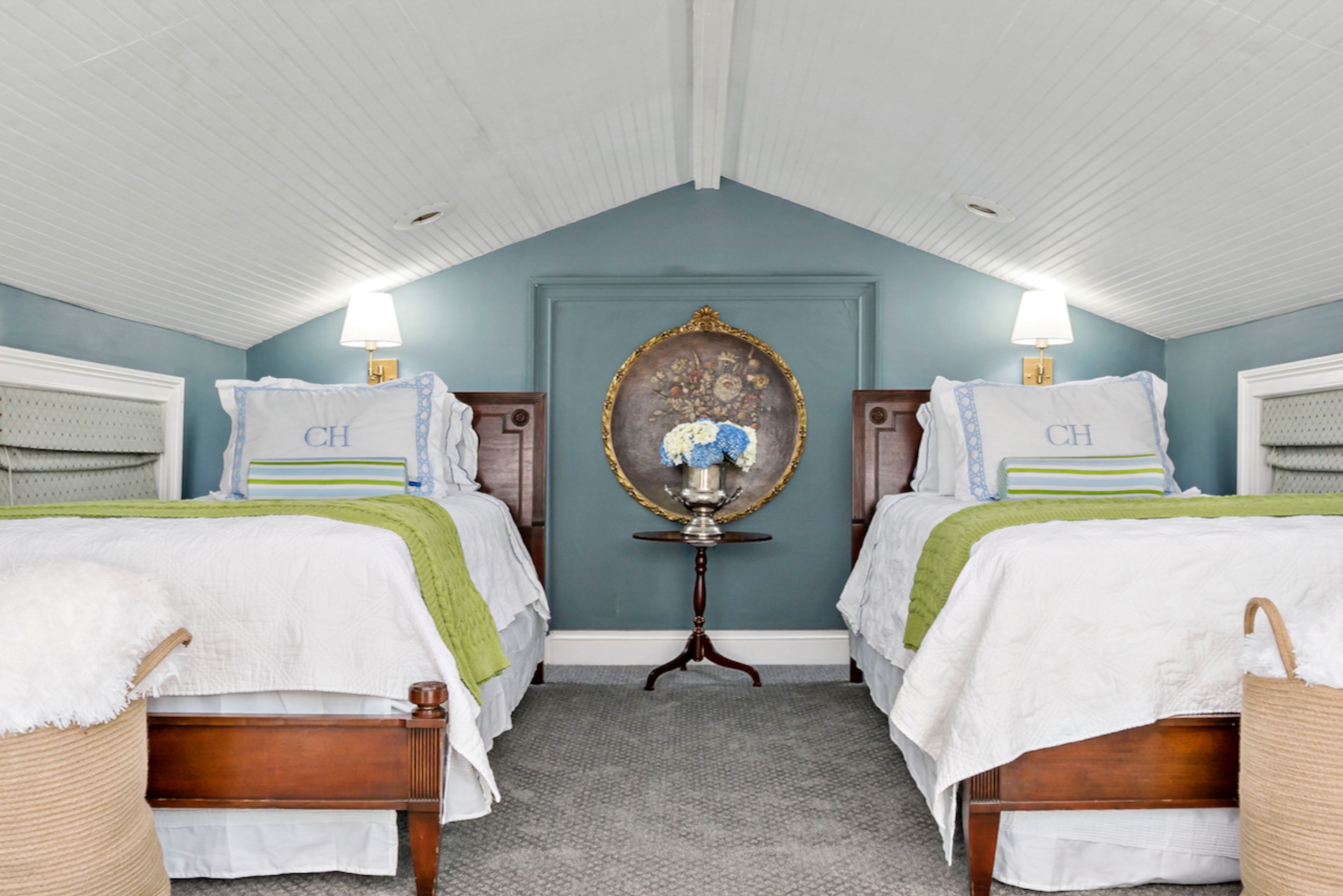 Loft | 2 Twin Beds