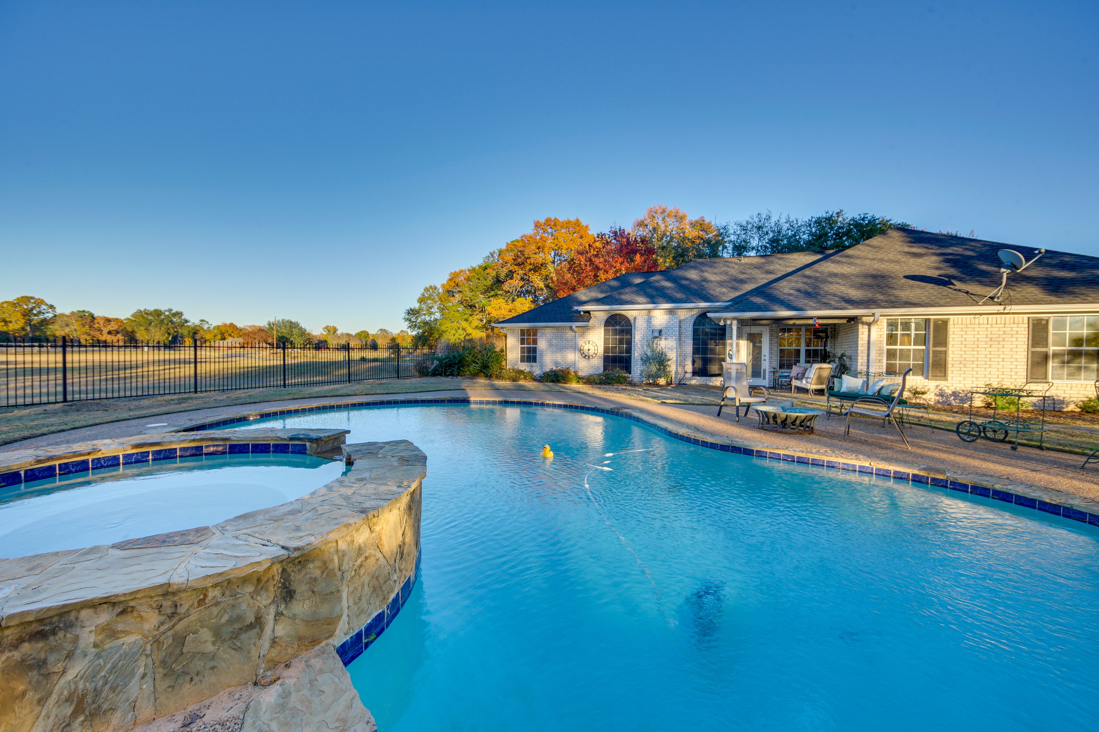 Private Pool & Spa