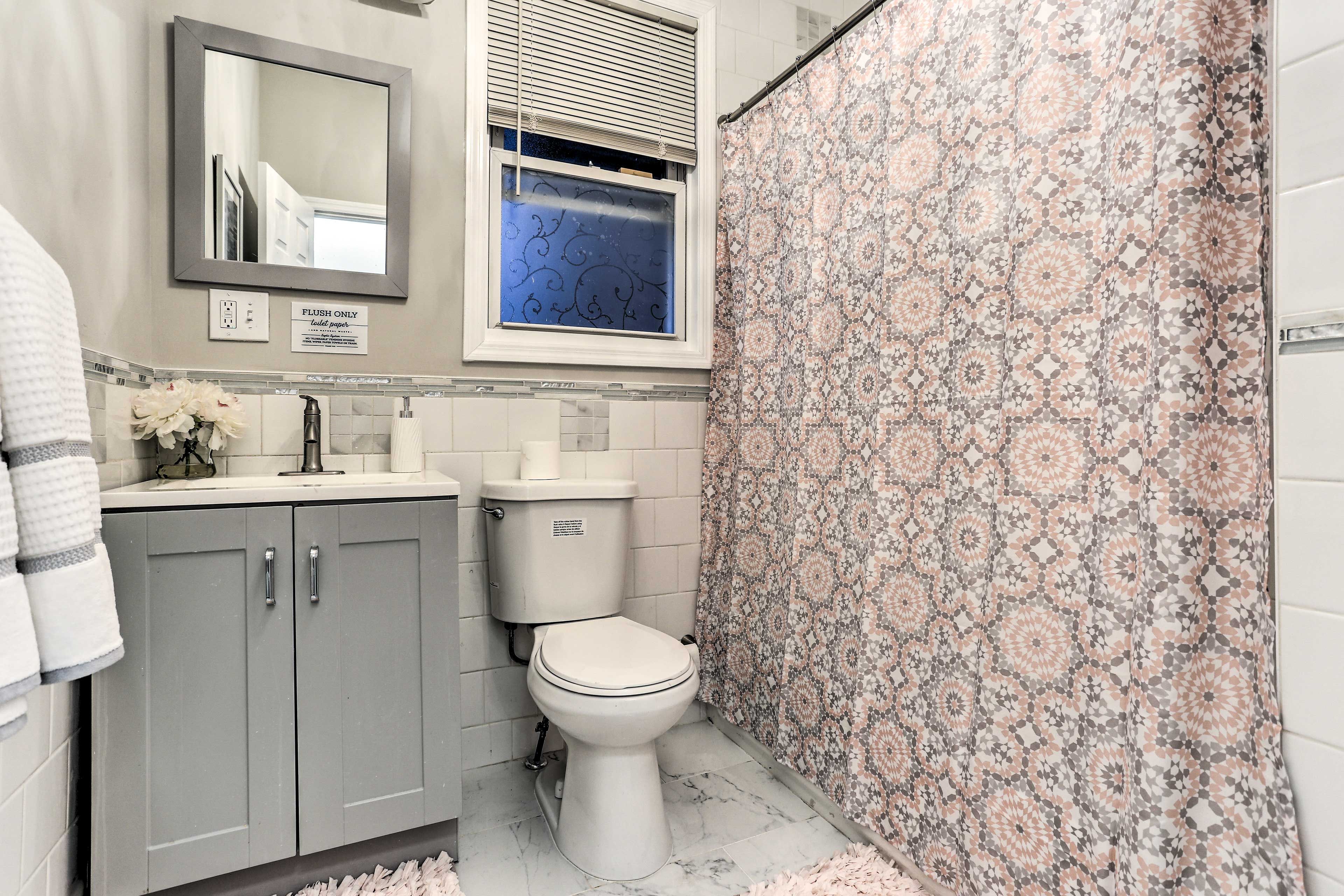 Full Bathroom