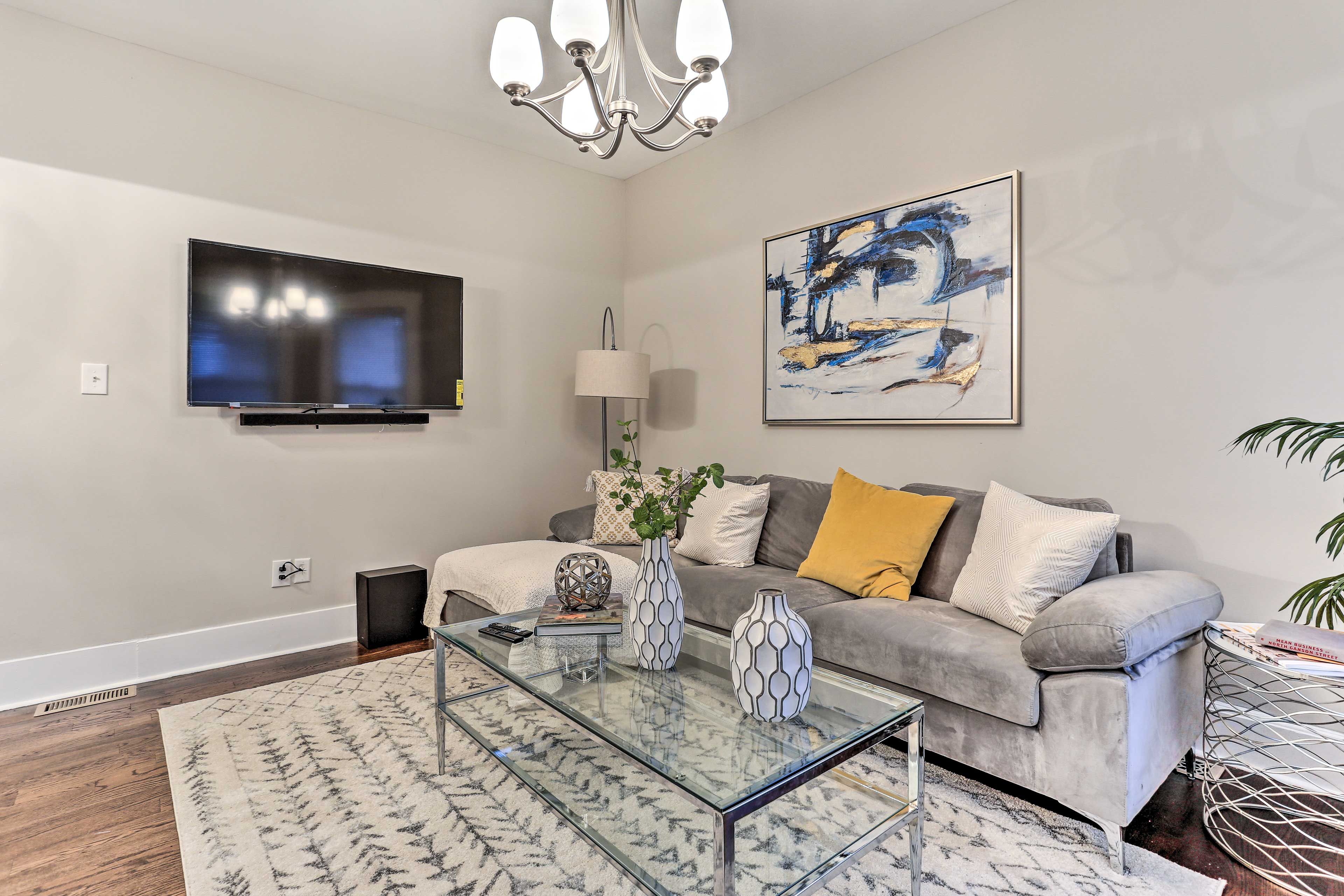 Newark Vacation Rental | 3BR | 2BA | 1,200 Sq Ft | Access Only By Stairs