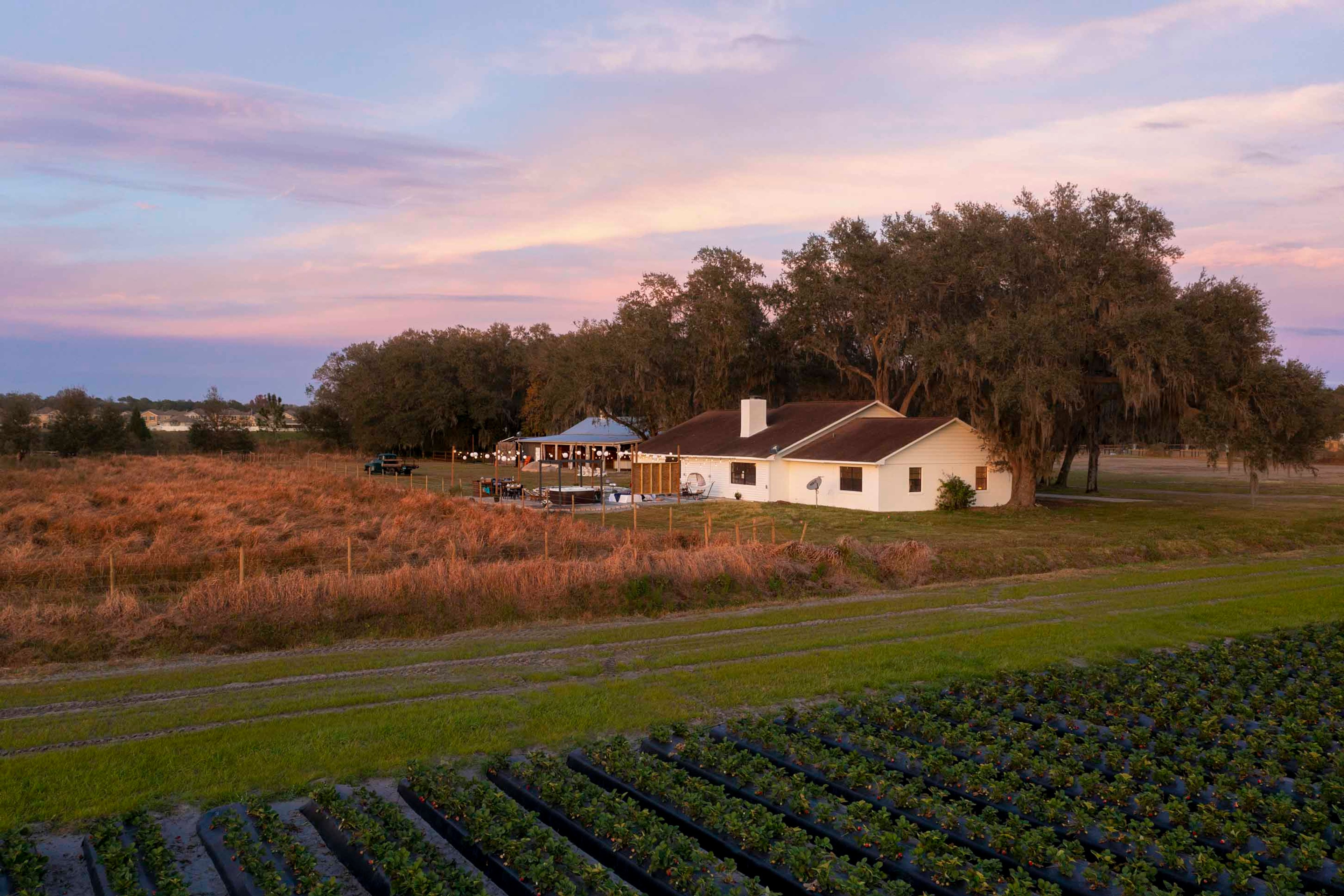 Property Exterior | Proximity to 40-Acre Strawberry Farm