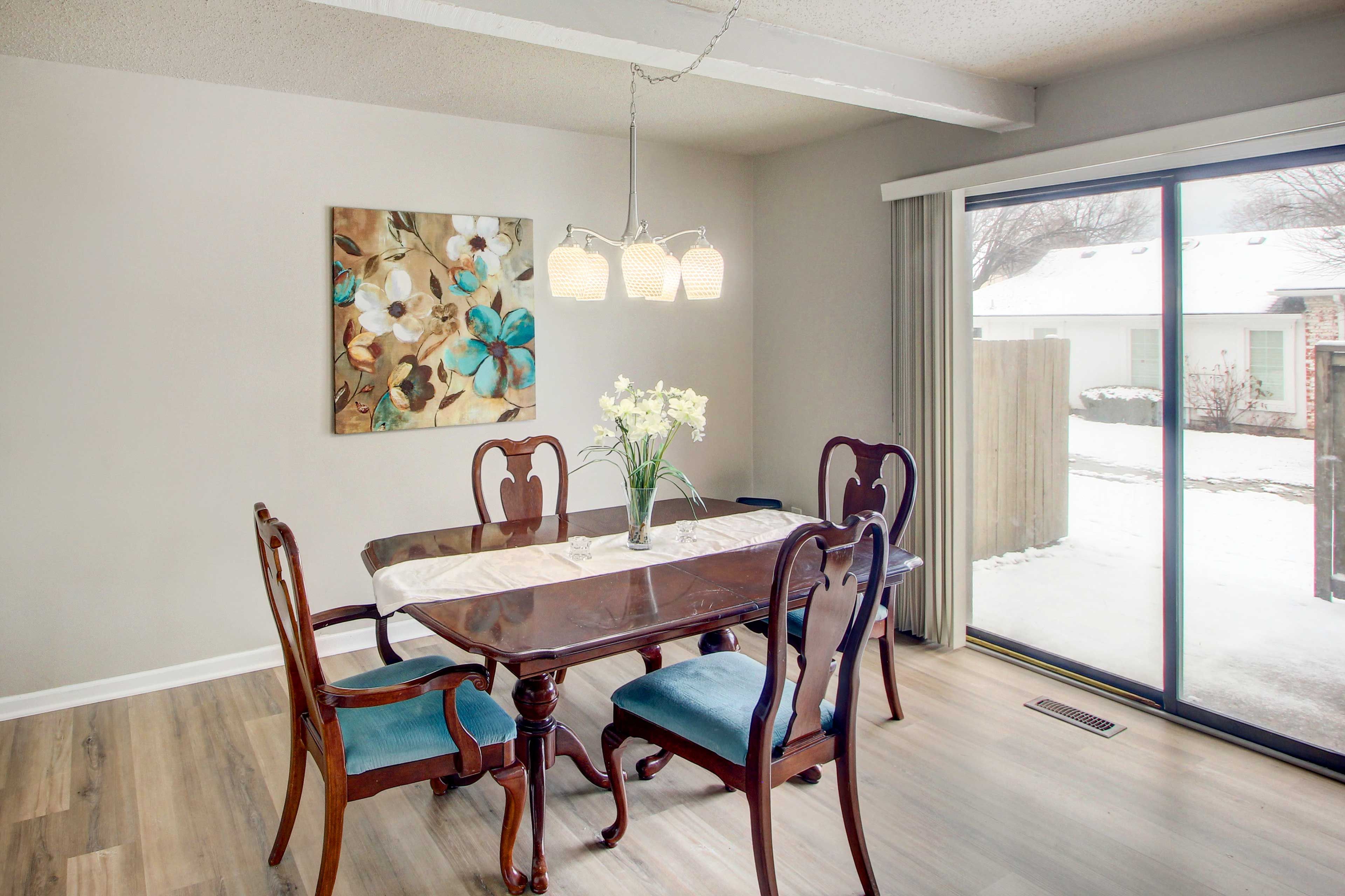Dining Area | 1st Floor | Dishware/Flatware Provided | Coffee Maker